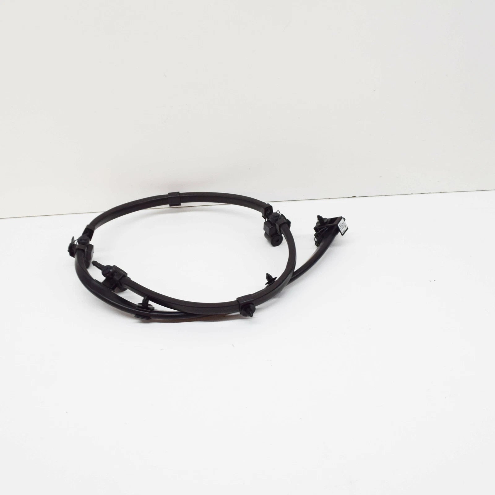 NEW BMW X5 F15 FRONT WINDSCREEN WASHER NOZZLE ARRAY HOSE 61667292659 ORIGINAL