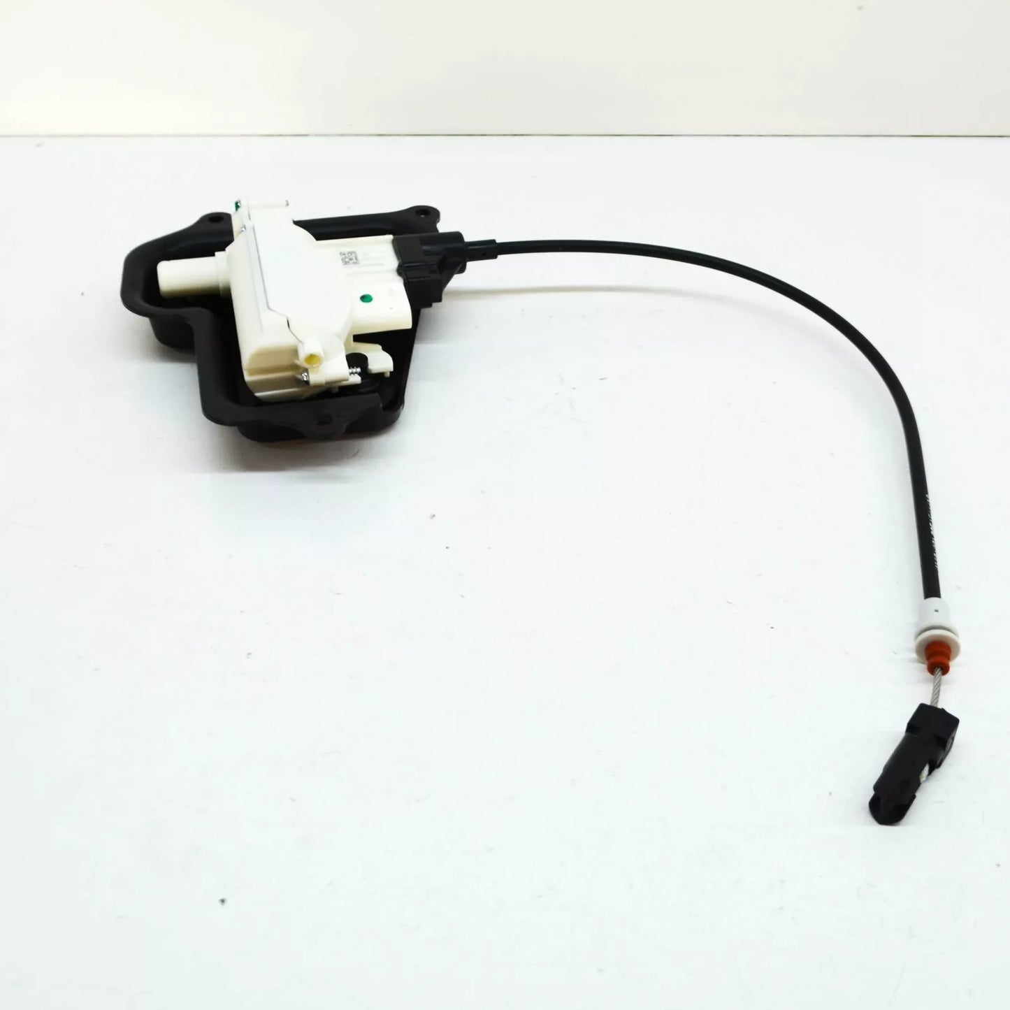 NEW MERCEDES-BENZ GLE W166 REAR LEFT DOOR SOFT CLOSE MOTOR A1667600900