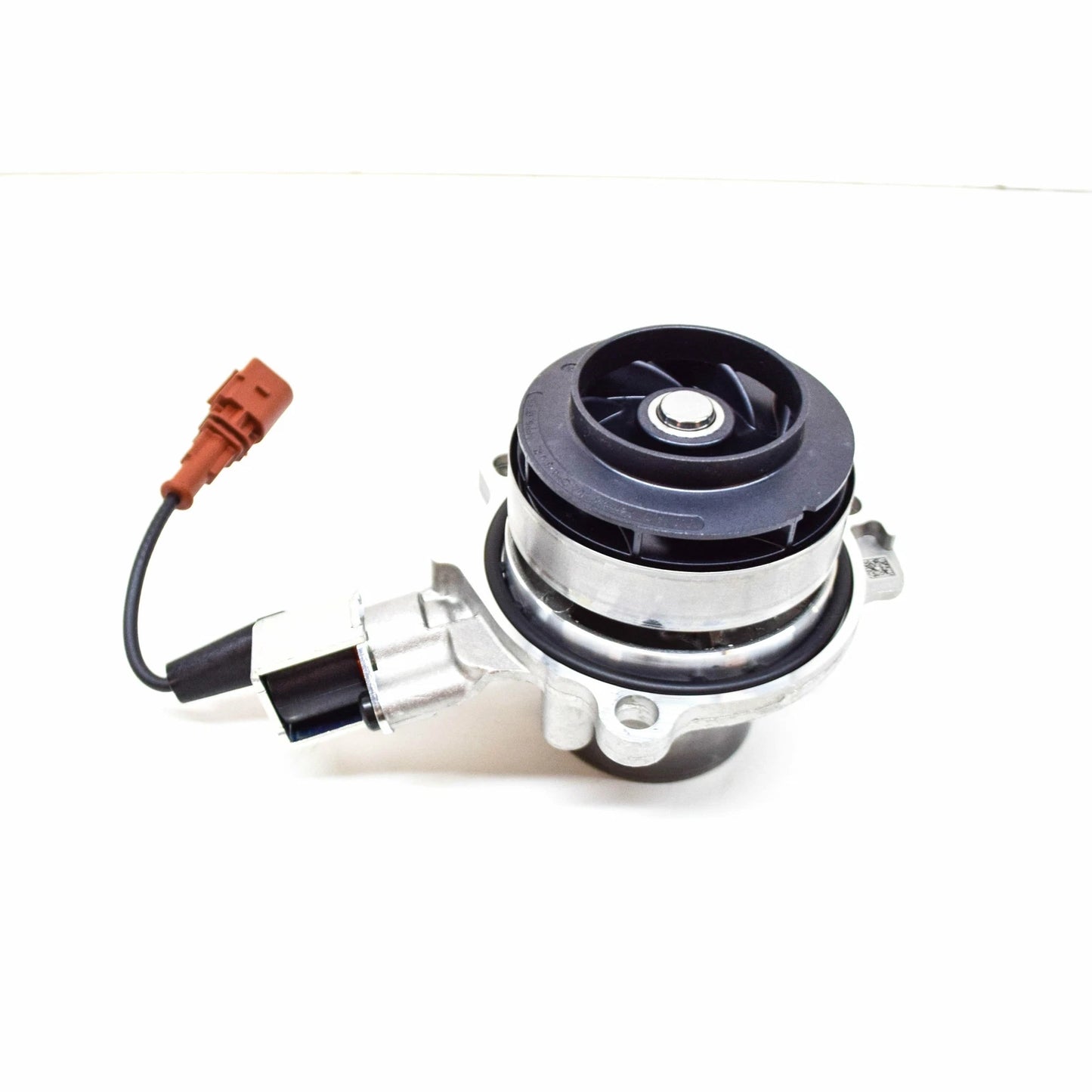 NEW AUDI A3 8V ENGINE WATER PUMP 04L121011N ORIGINAL