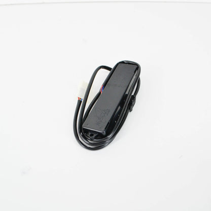 NEW MB SPRINTER W906 FRONT RIGHT DOOR MIRROR WARNING DEVICE A0004400115 ORIGINAL