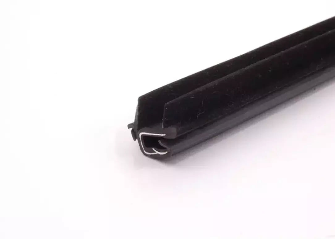 NEW BMW 3 E46 INNER LEFT WINDOW CHANNEL COVER 7026391 51327026391 ORIGINAL