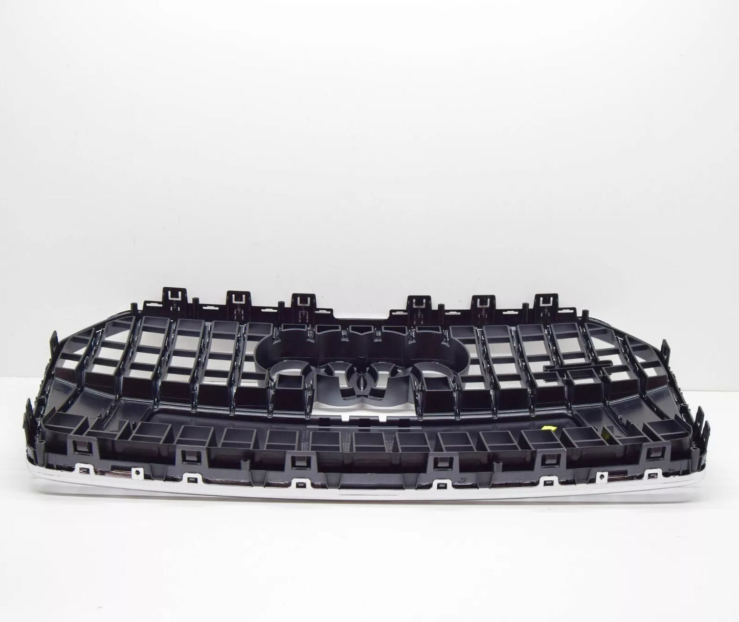 NEW AUDI A6 ALLROAD QUATTRO C7 RADIATOR GRILLE 4G0853651BE1RR OEM