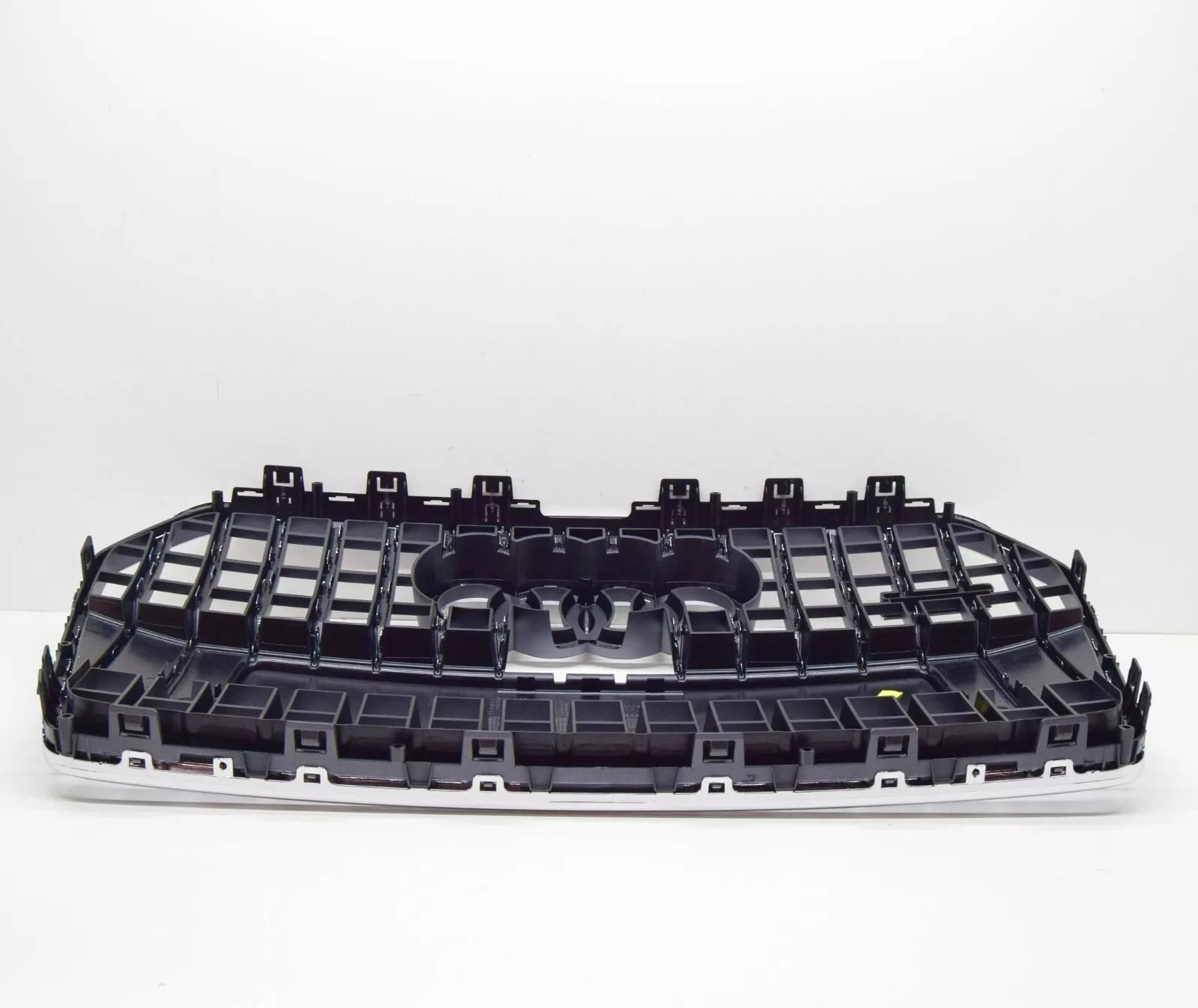 NEW AUDI A6 ALLROAD QUATTRO C7 RADIATOR GRILLE 4G0853651BE1RR OEM