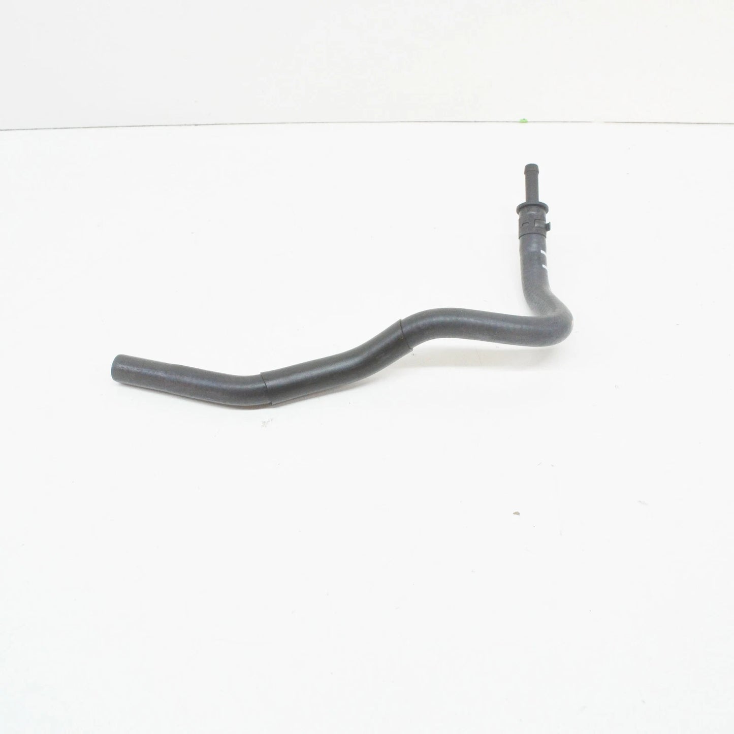 NEW AUDI A3 8P ENGINE COOLANT HOSE 1K0121447EC ORIGINAL