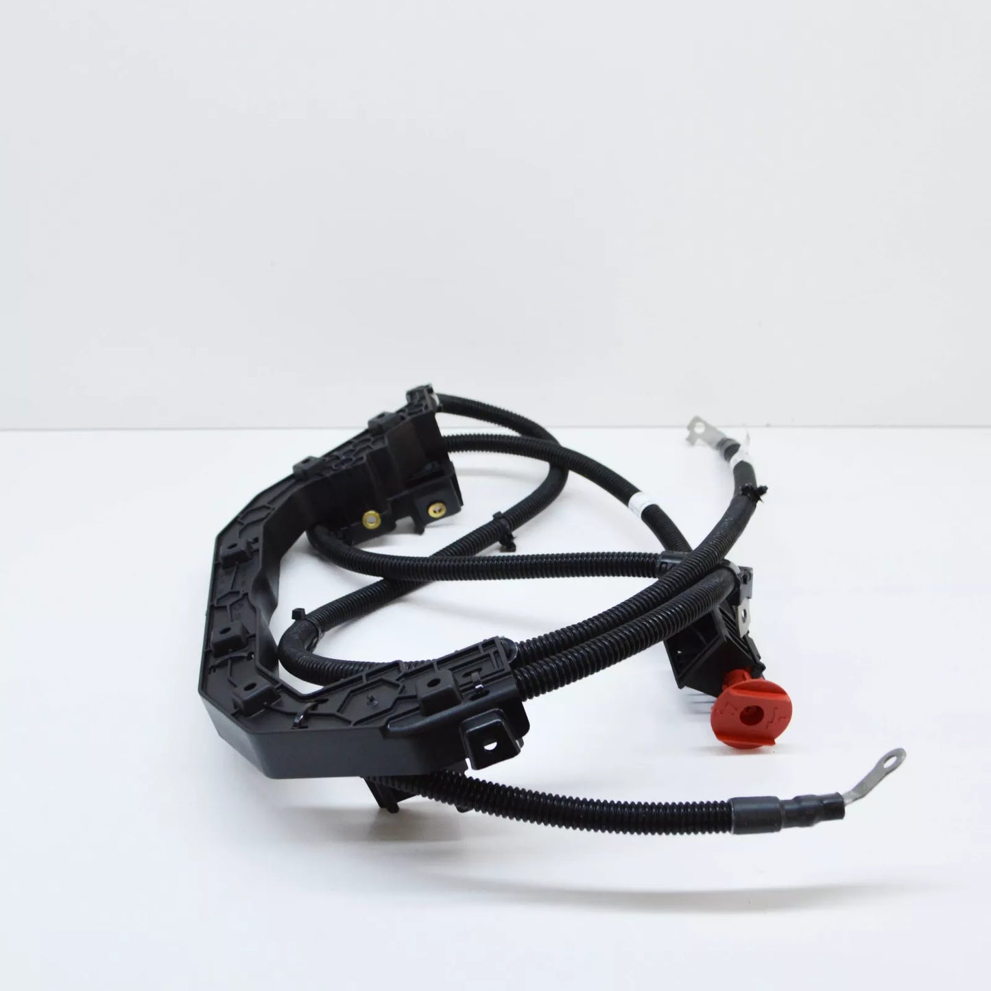 NEW MB SPRINTER 906 BATTERY RO STARTER AND ALTERNATOR WIRING A9065403527