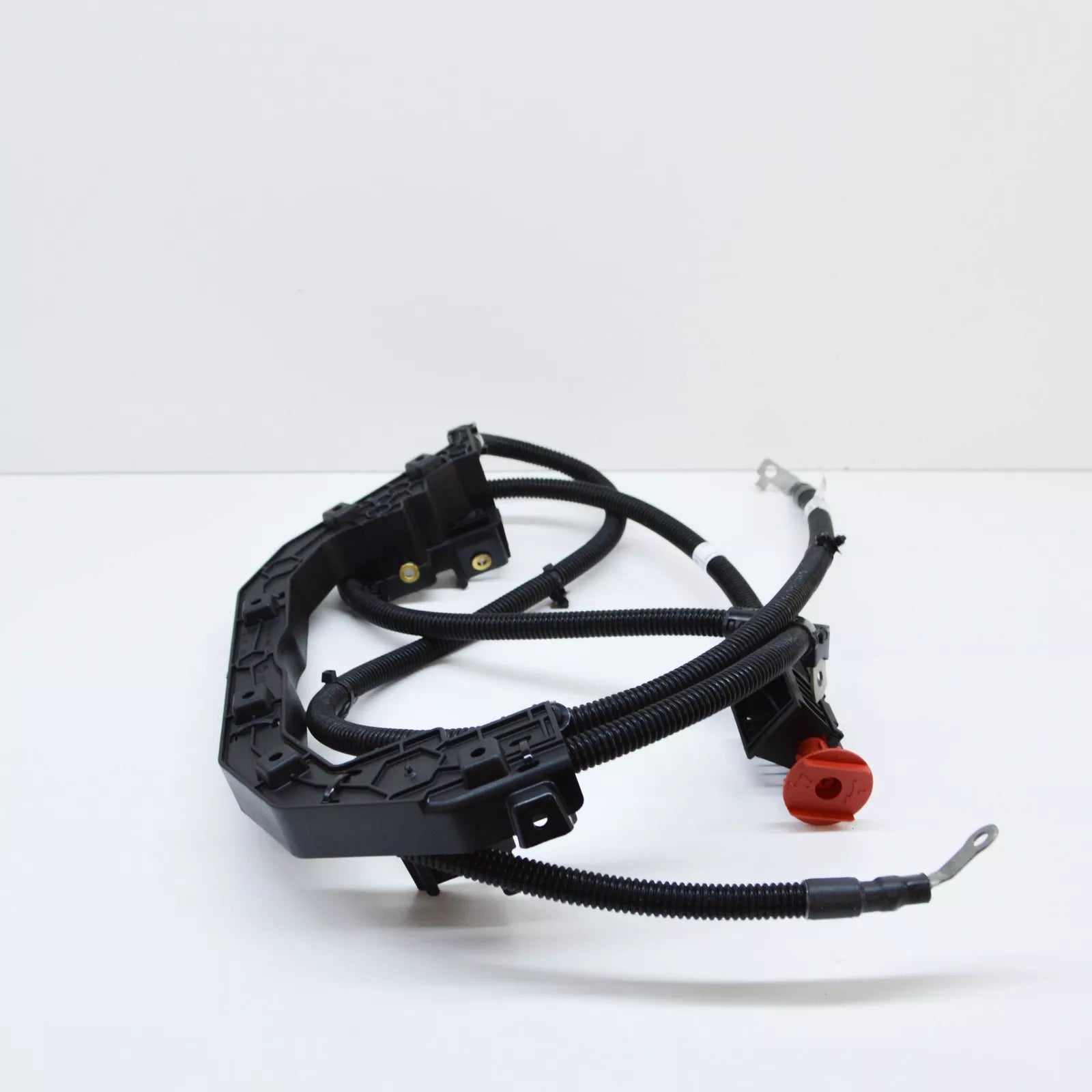 NEW MB SPRINTER 906 BATTERY RO STARTER AND ALTERNATOR WIRING A9065403527