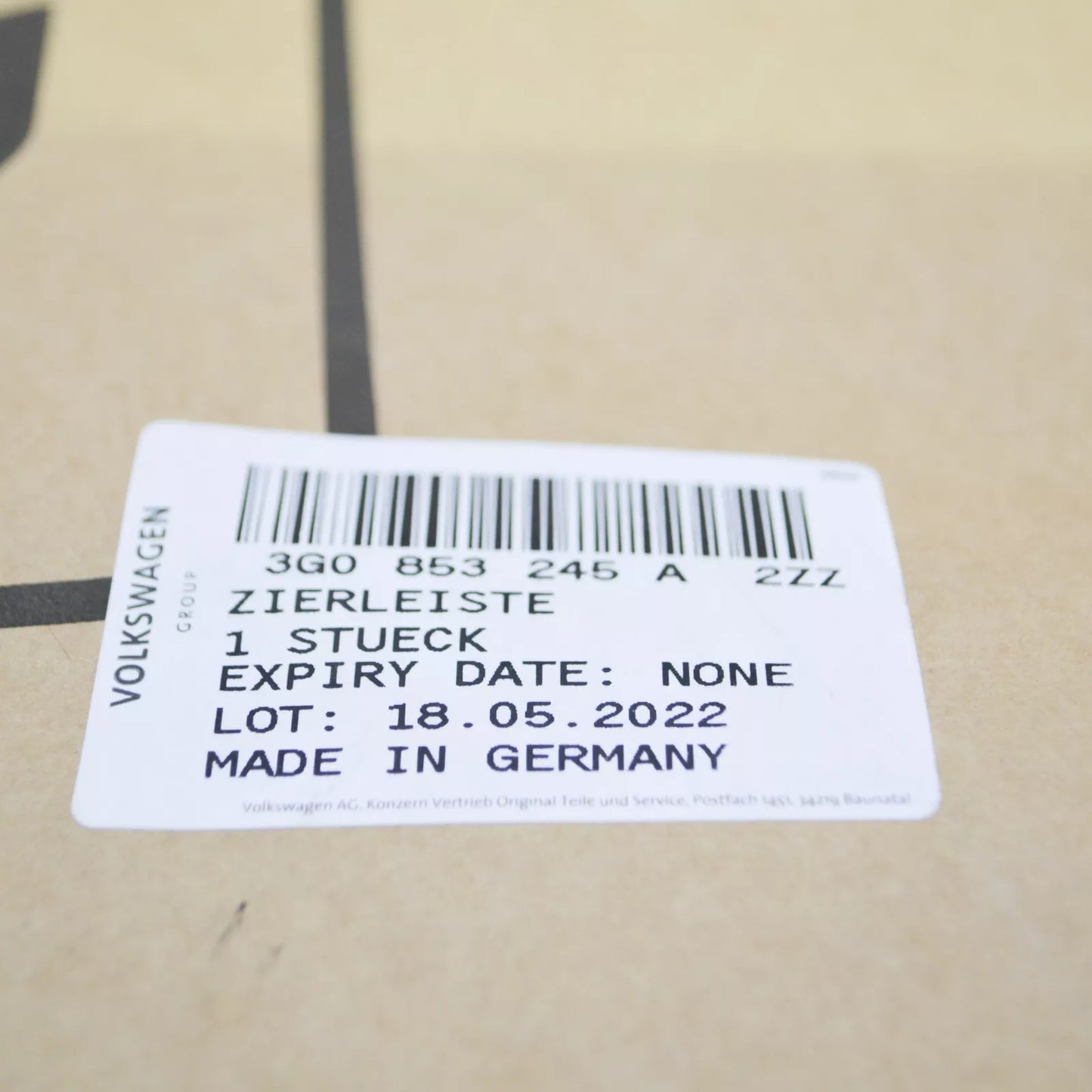 NEW VOLKSWAGEN PASSAT B8 FRONT BUMPER CENTER TRIM 3G0853245A2ZZ ORIGINAL