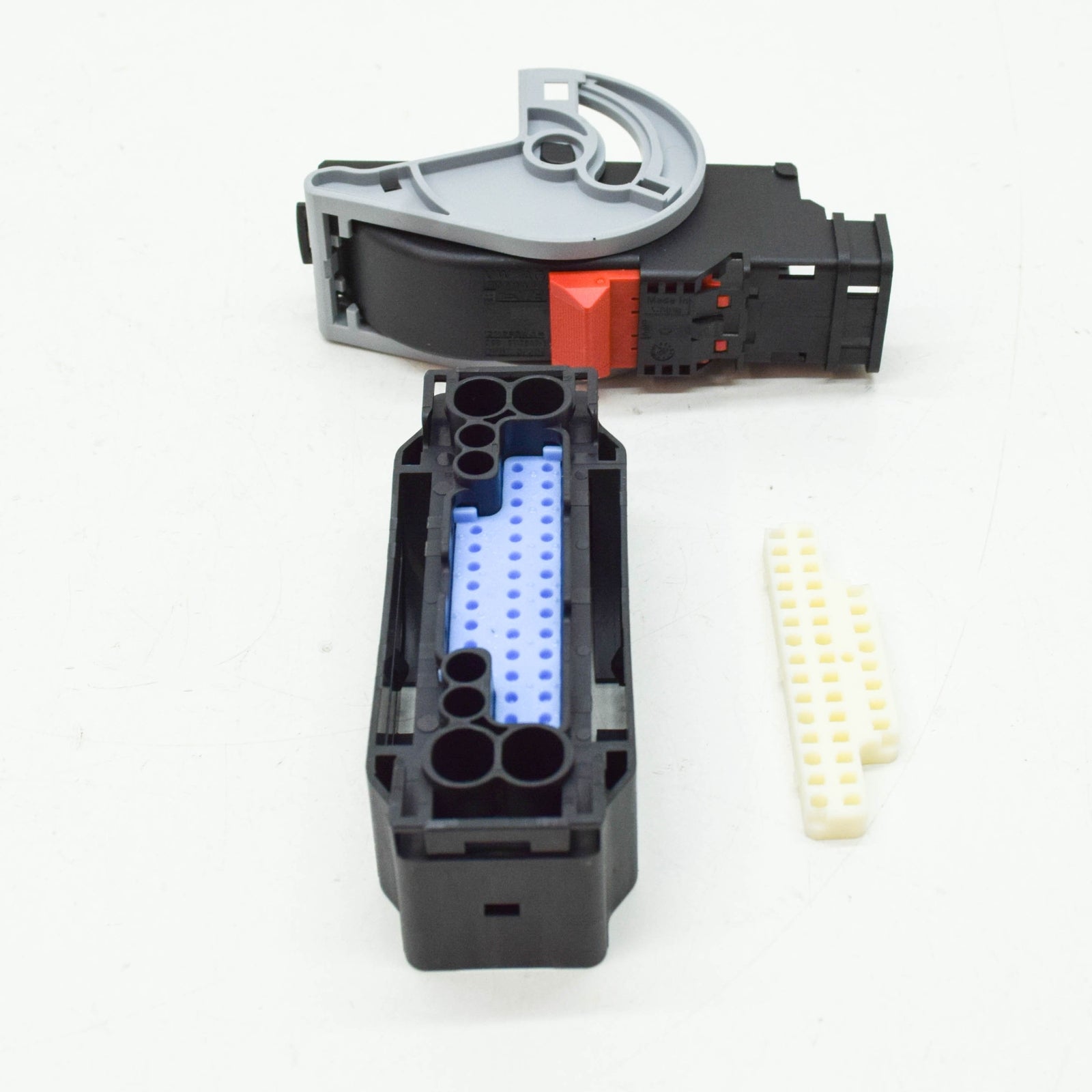 NEW VW TIGUAN AD MK2 LOCKING MECHANISM FLAT HOUSING CONTACT 4M0998046 ORIGINAL