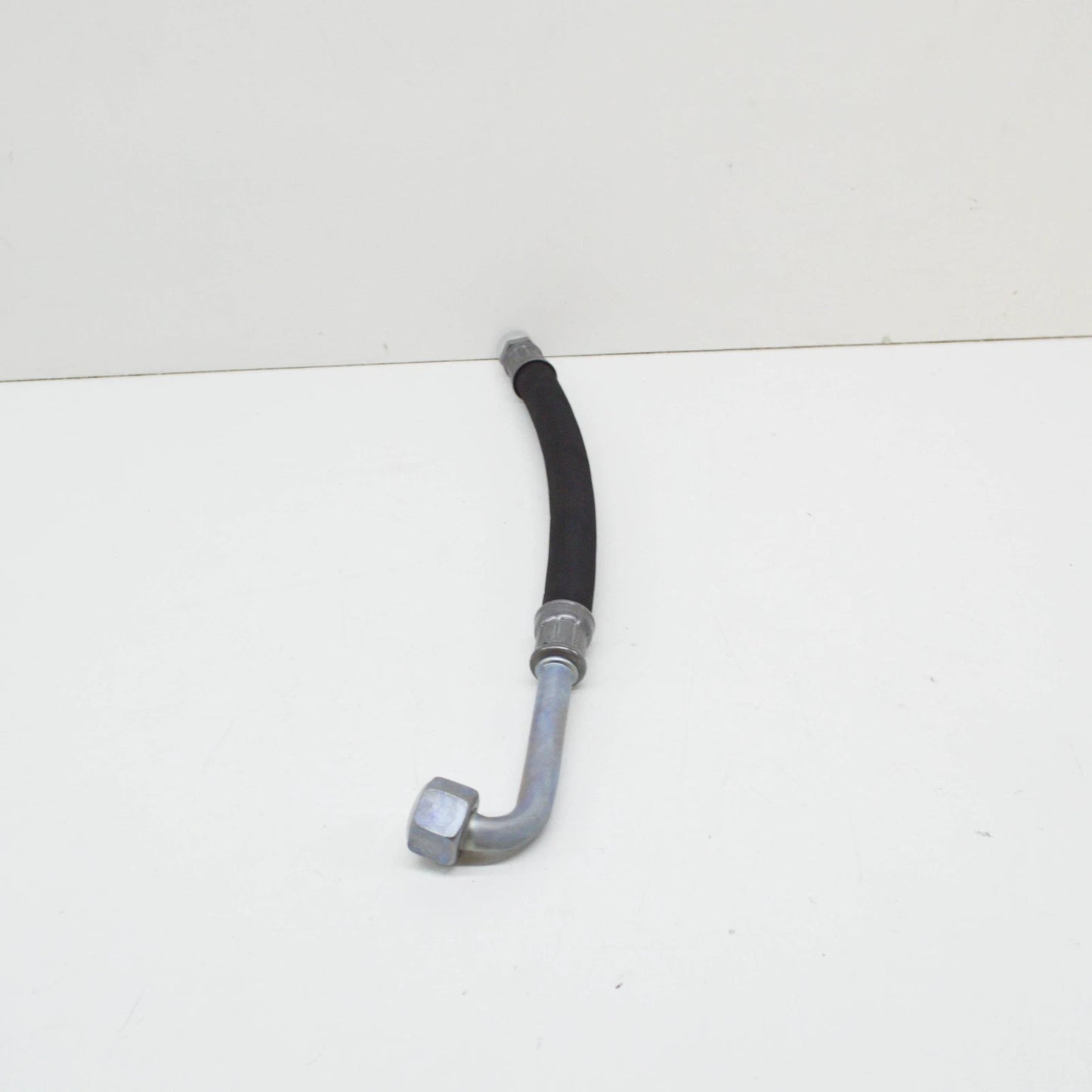 NEW BMW 5 E28 TRANSMISSION COOLER HOSE 17221707538 1707538 ORIGINAL