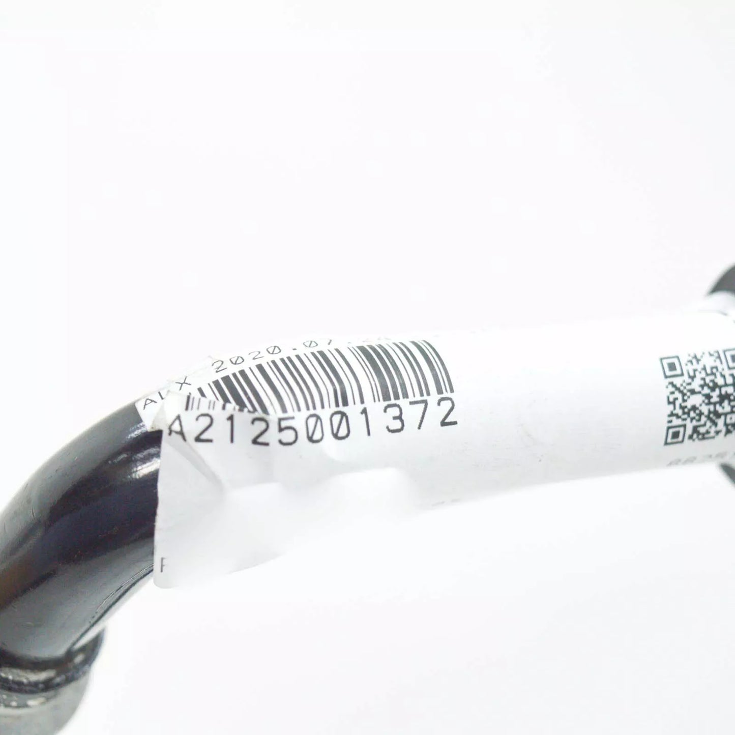 NEW MB E W212 AMG OIL COOLER LINE TO OIL FILTER HOUSING A2125001372