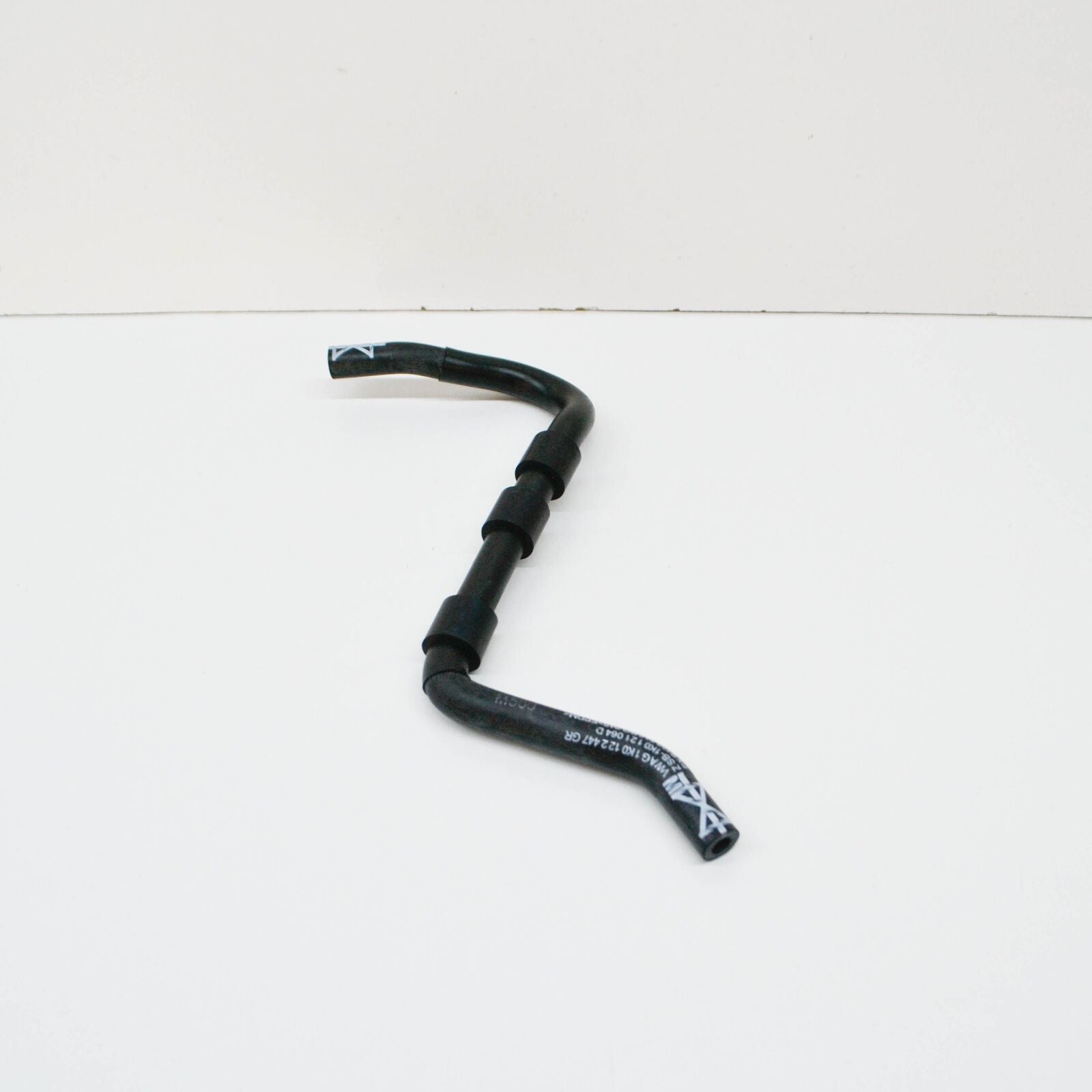 NEW AUDI A3 SPORTBACK 8P ENGINE UPPER COOLANT OVERFLOW HOSE 1K0122447GR ORIGINAL