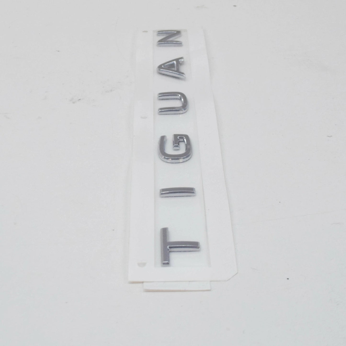 NEW VW TIGUAN AD MK2 REAR EMBLEM BADGE 5NA853687H2ZZ ORIGINAL