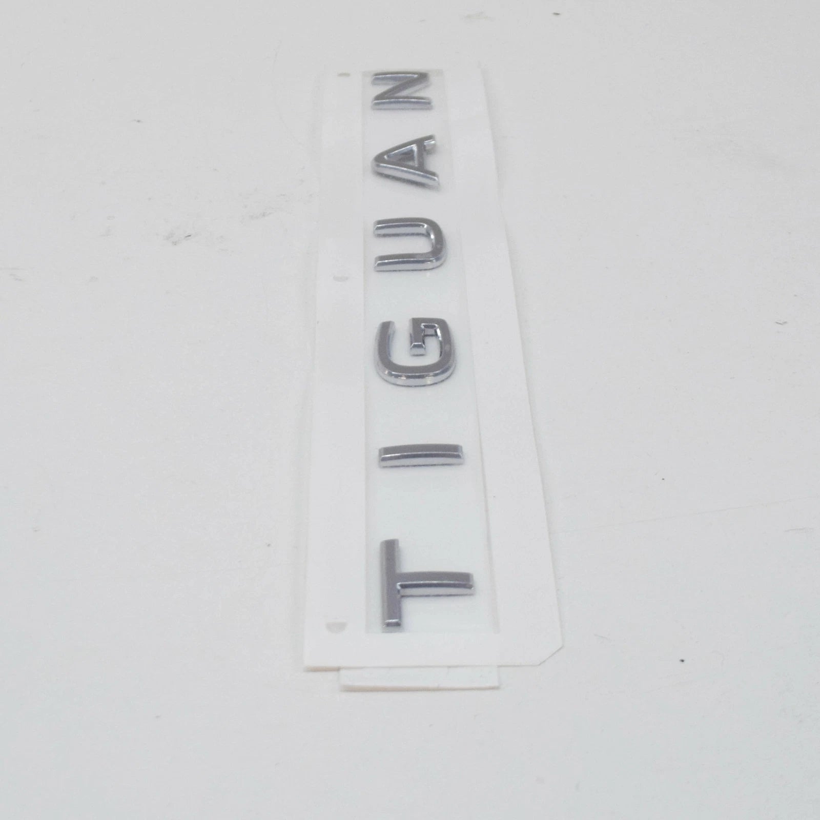 NEW VW TIGUAN AD MK2 REAR EMBLEM BADGE 5NA853687H2ZZ ORIGINAL