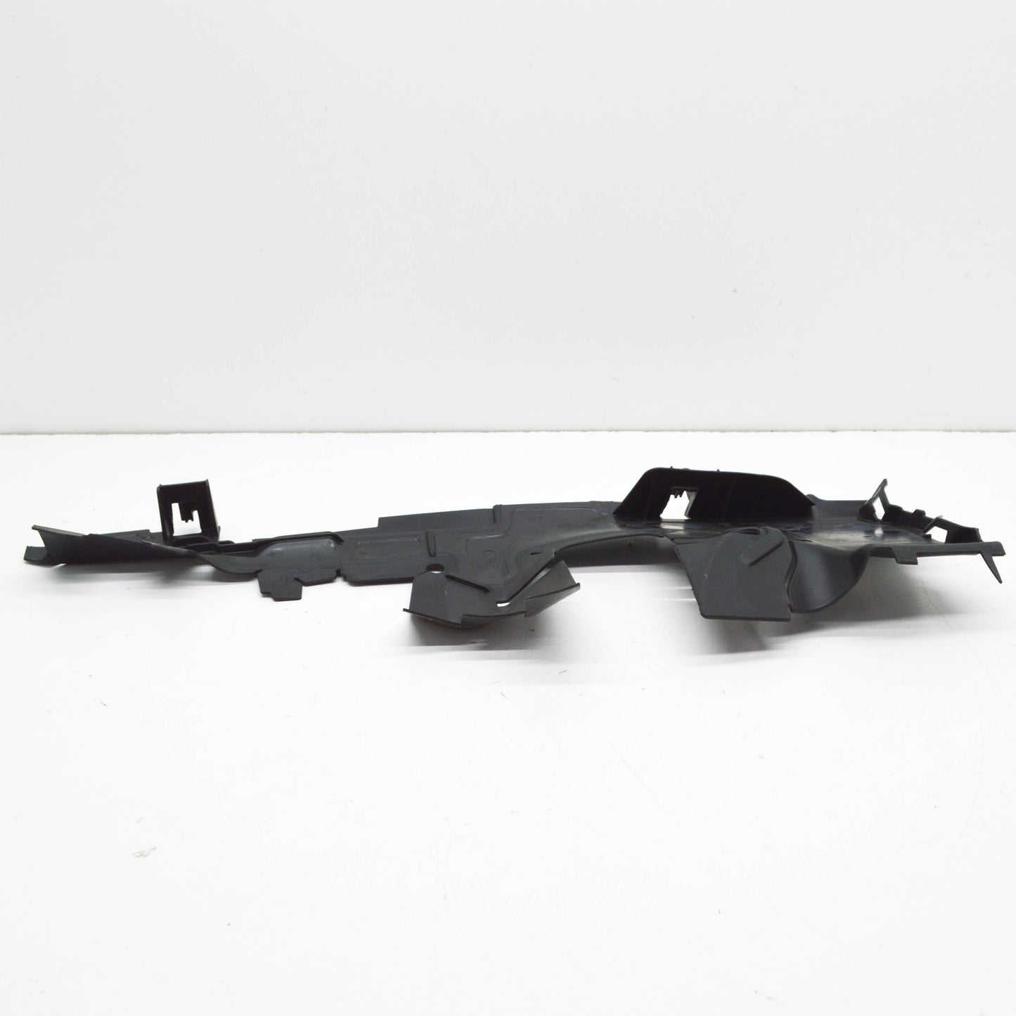 new volkswagen tiguan ad left radiator air guide 5na121283n original