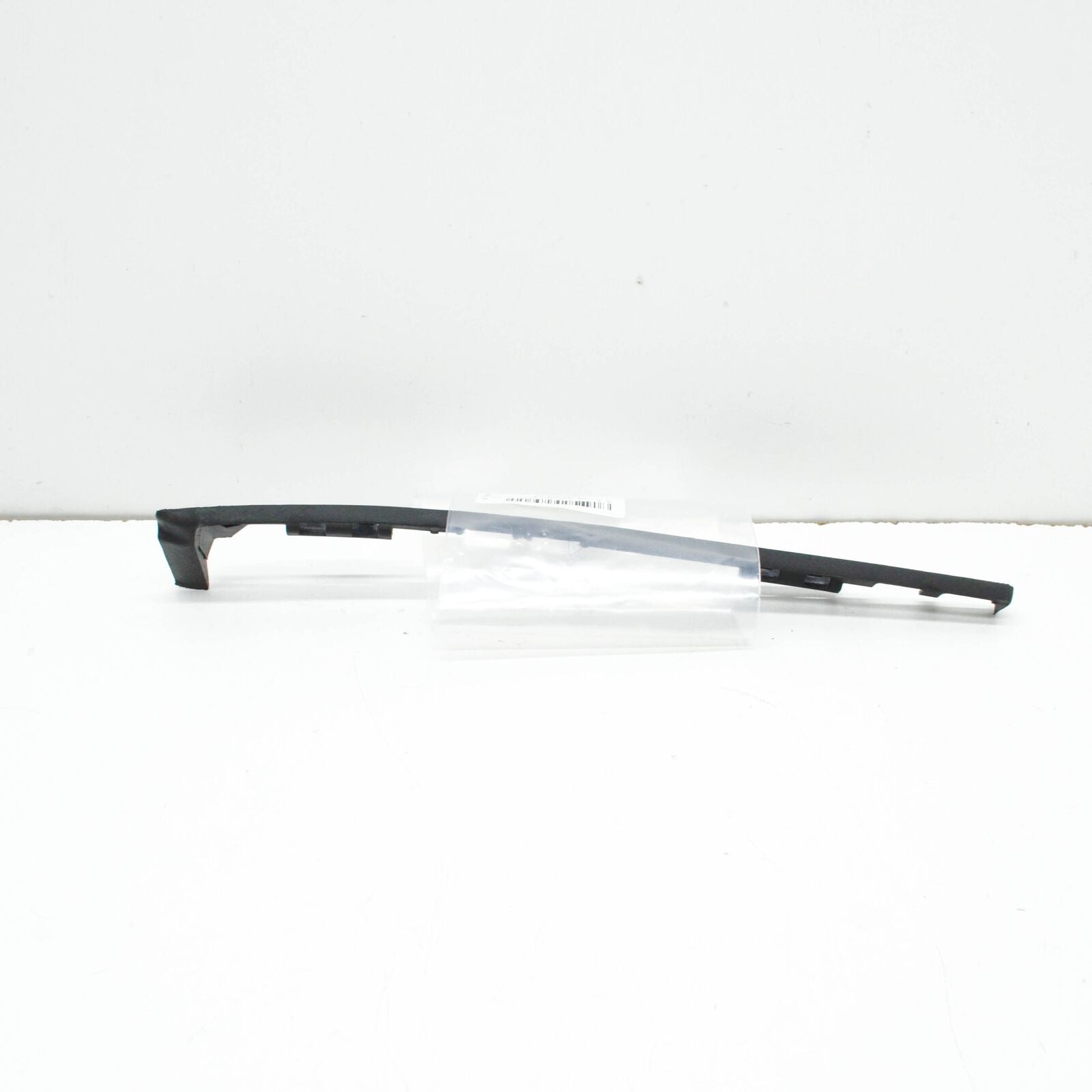 NEW MB E W211 FRONT LEFT ROCKER PANEL MOLDING SEAL A2116980998 ORIGINAL