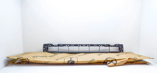 NEW VOLKSWAGEN ARTEON 3H7 FRONT BUMPER CENTER LOWER GRILLE 3G8853677E041