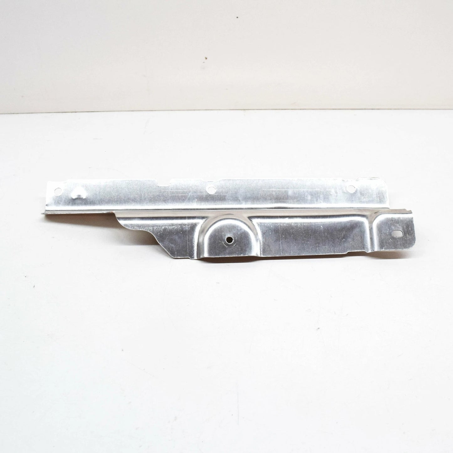 NEW BMW 5 G30 FRONT LEFT INNER CENTER FLOOR PAN HEAT SHIELD 51487340213 ORIGINAL