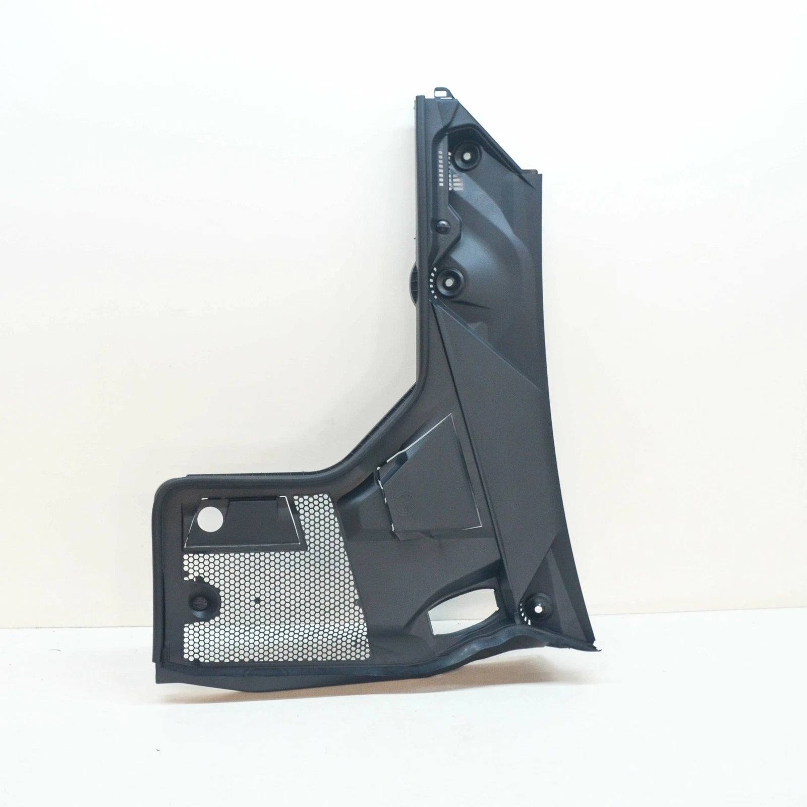 NEW MERCEDES-BENZ C W205 FRONT LEFT WIPER COWL TRIM PART LHD A2058308902