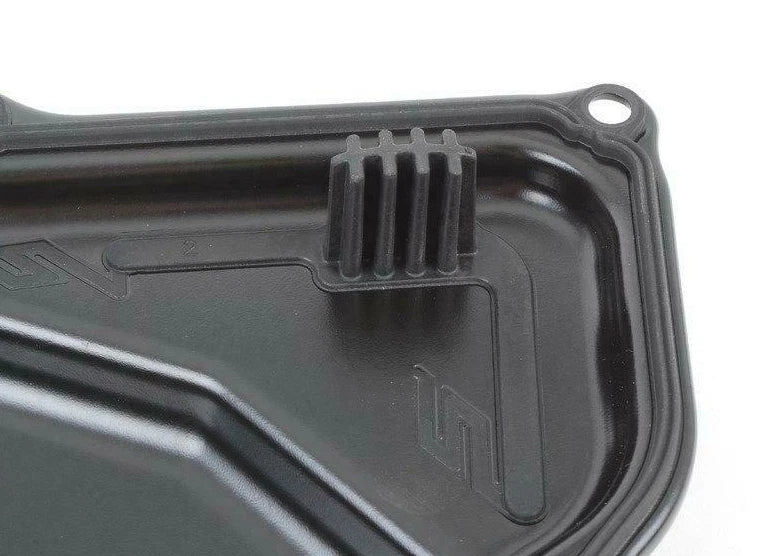 NEW AUDI A3 8V OIL PUMP COVER 02E315141C ORIGINAL