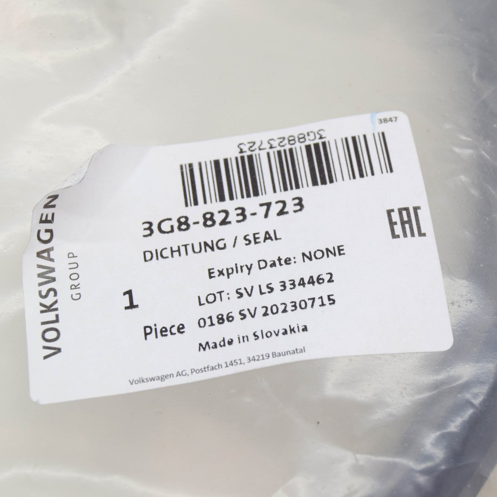 NEW VOLSKWAGEN ARTEON 3H7 FRONT HOOD WATER BOX SEAL 3G8823723 ORIGINAL