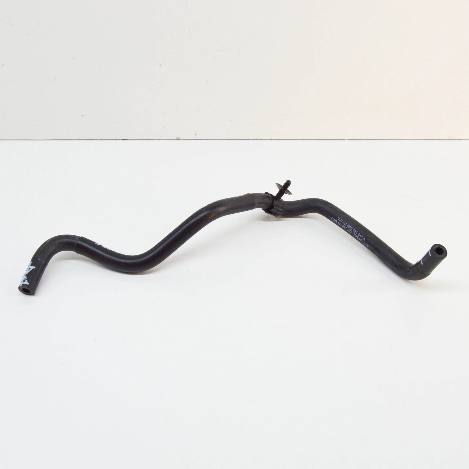 NEW VOLKSWAGEN POLO 6R 6C COOLANT HOSE 6R0121447A ORIGINAL