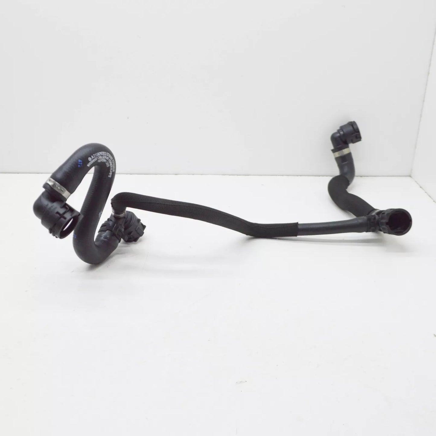 NEW MERCEDES-BENZ E W213 ENGINE COOLANT HOSE A2135010202 OEM