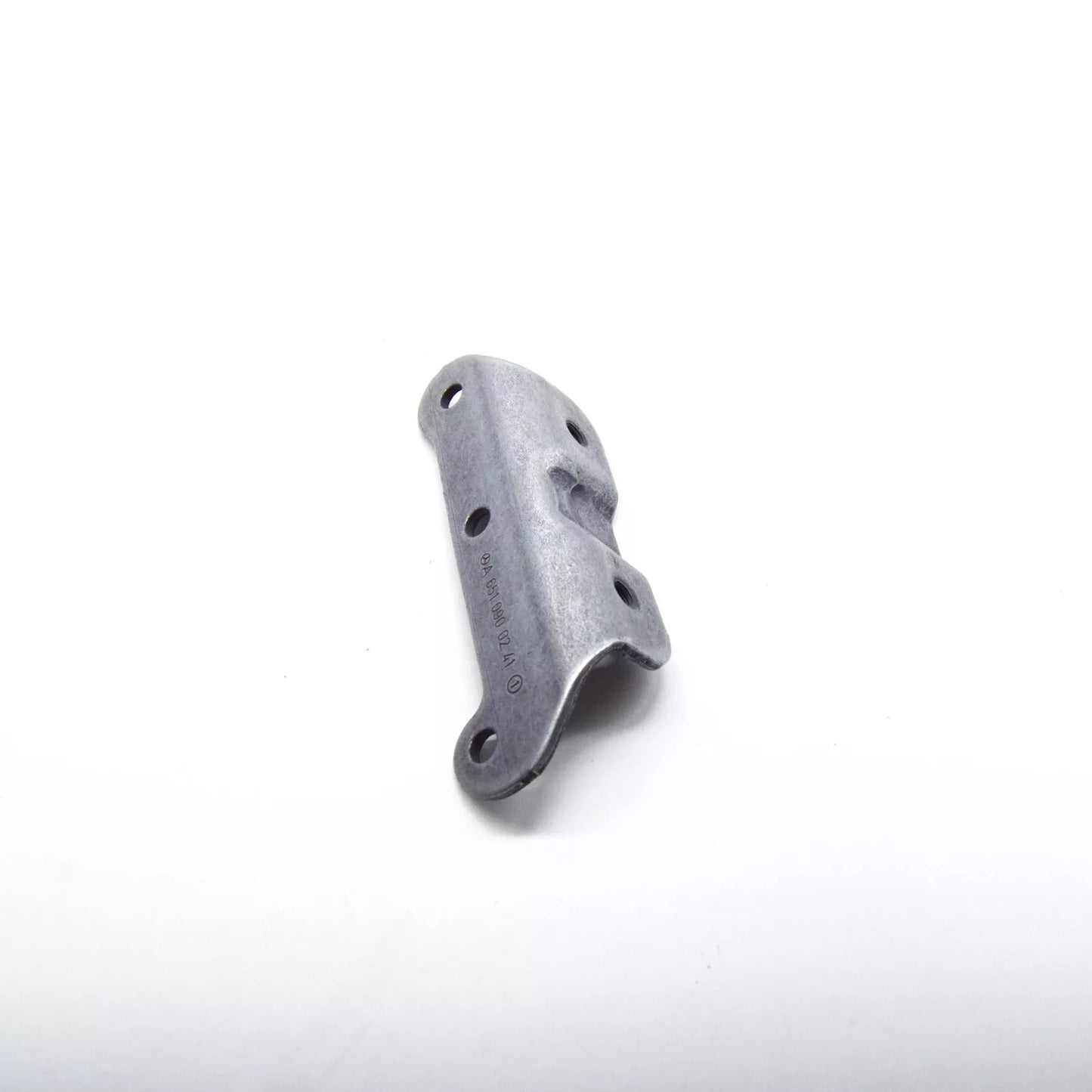 NEW MB C W204 VACUUM TANK TO EXHAUST GAS EXCHANGER BRACKET A6510900241 ORIGINAL