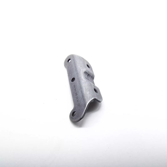 NEW MB C W204 VACUUM TANK TO EXHAUST GAS EXCHANGER BRACKET A6510900241 ORIGINAL