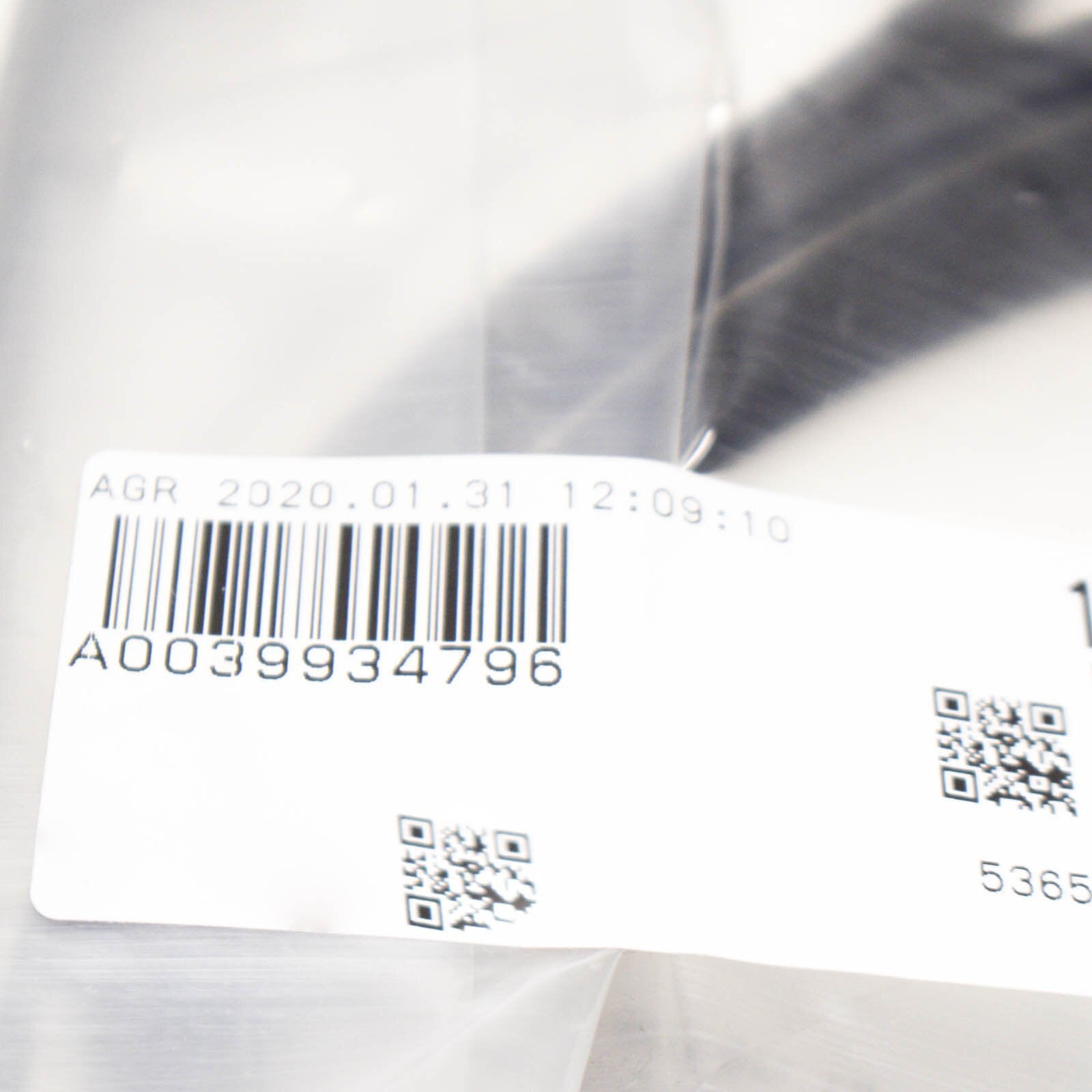 NEW MERCEDES BENZ ML W166 AMG SERPENTINE V-RIBBED BELT A0039934796 ORIGINAL