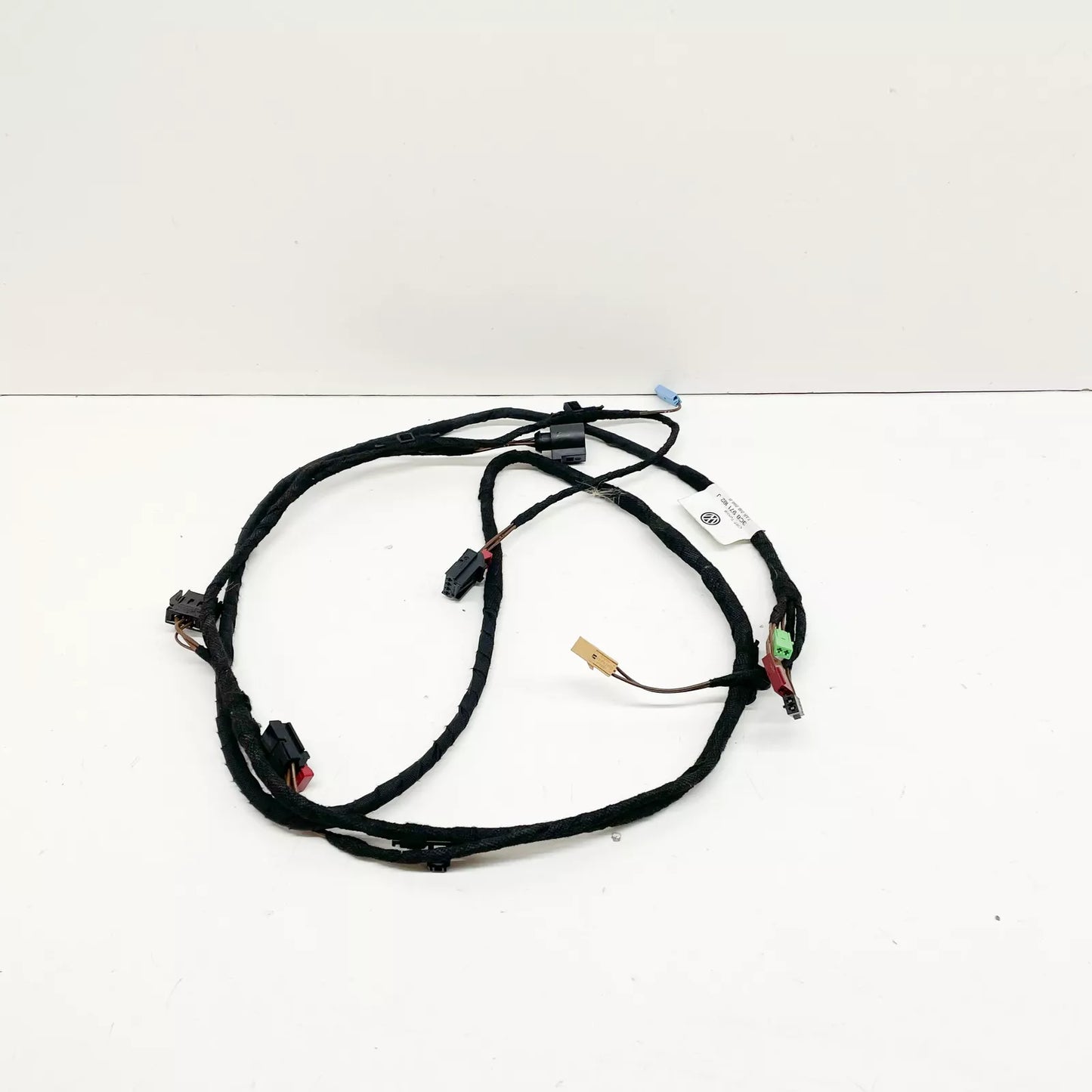 NEW VOLKSWAGEN CC LEFT TAILGATE CABLE SET RHD 3C8971182J