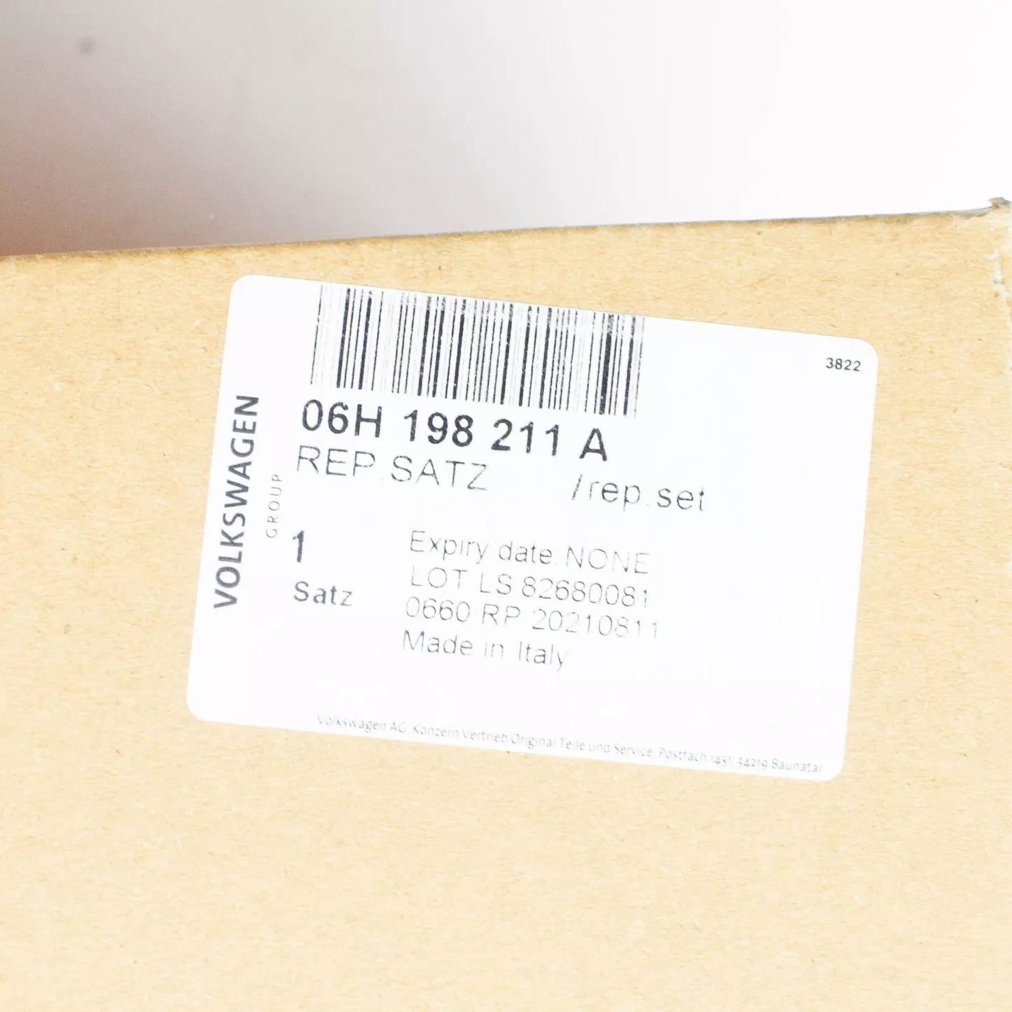 NEW AUDI A4 B8 INTAKE MANIFOLD REPAIR SET 06H198211A ORIGINAL