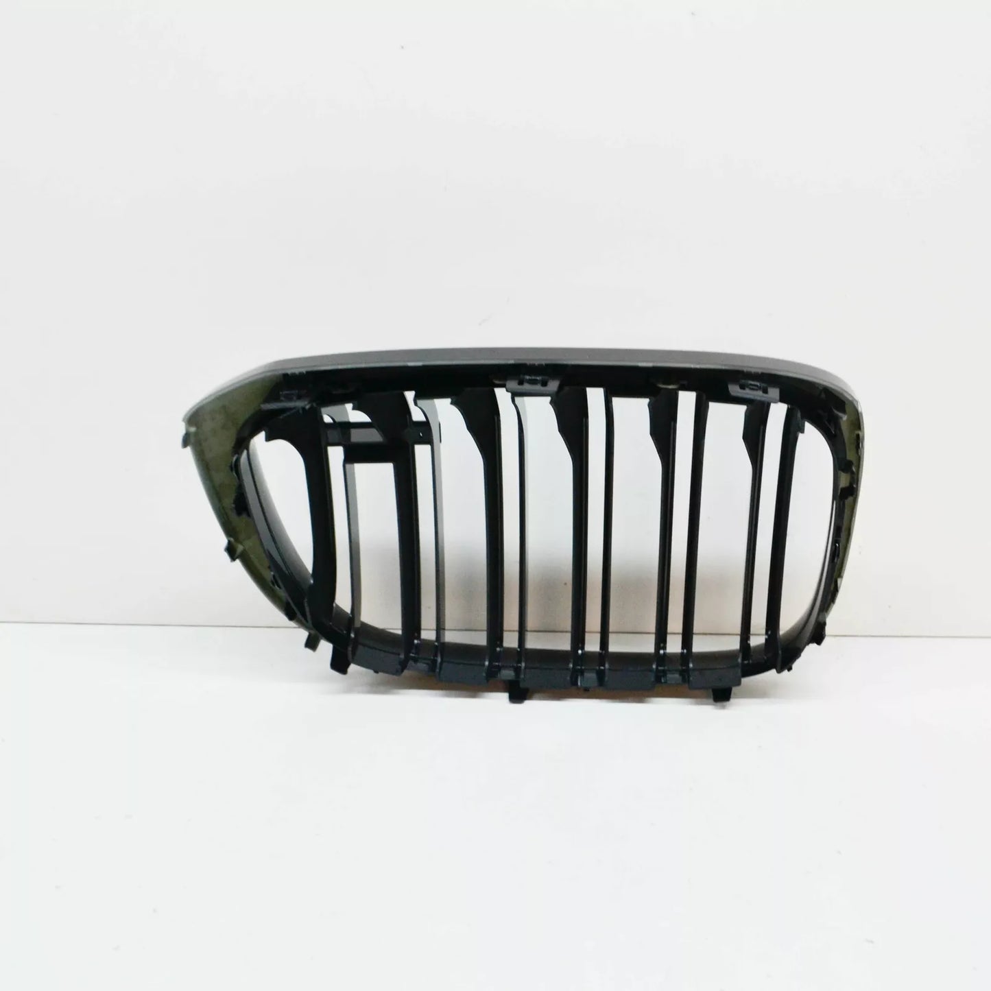 NEW BMW X3 G01, F97 FRONT LEFT BUMPER GRILL 8098087 51118098087 ORIGINAL