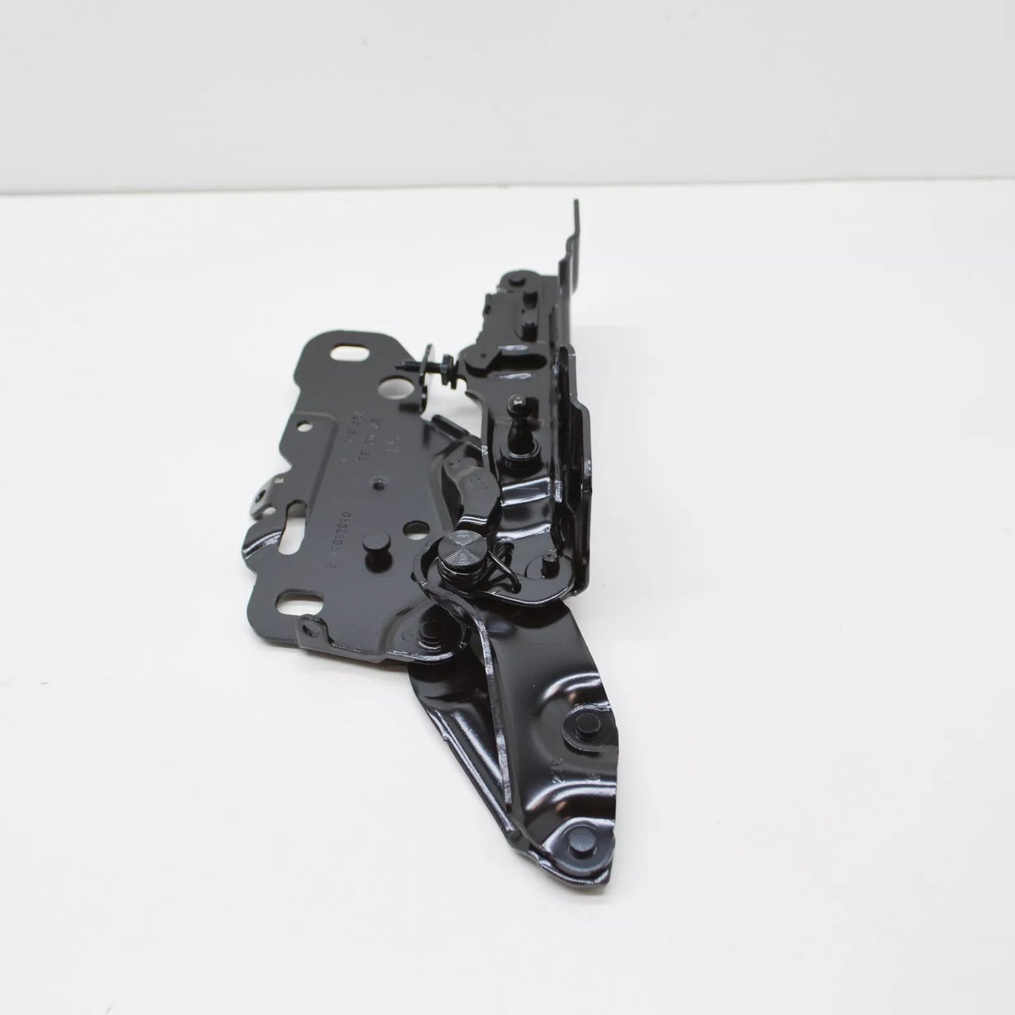 NEW BMW X3 G01 F97 FRONT RIGHT HOOD HINGE 41617475792 ORIGINAL