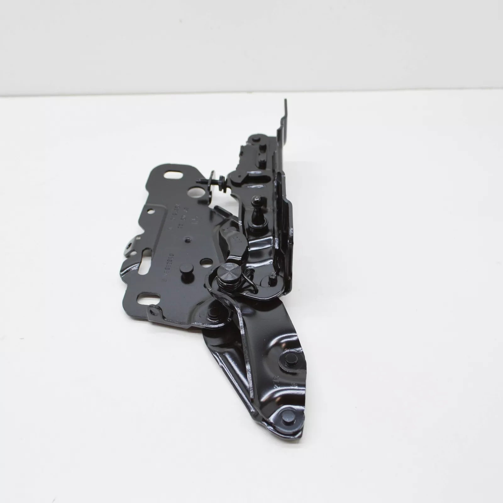 NEW BMW X3 G01 F97 FRONT RIGHT HOOD HINGE 41617475792 ORIGINAL