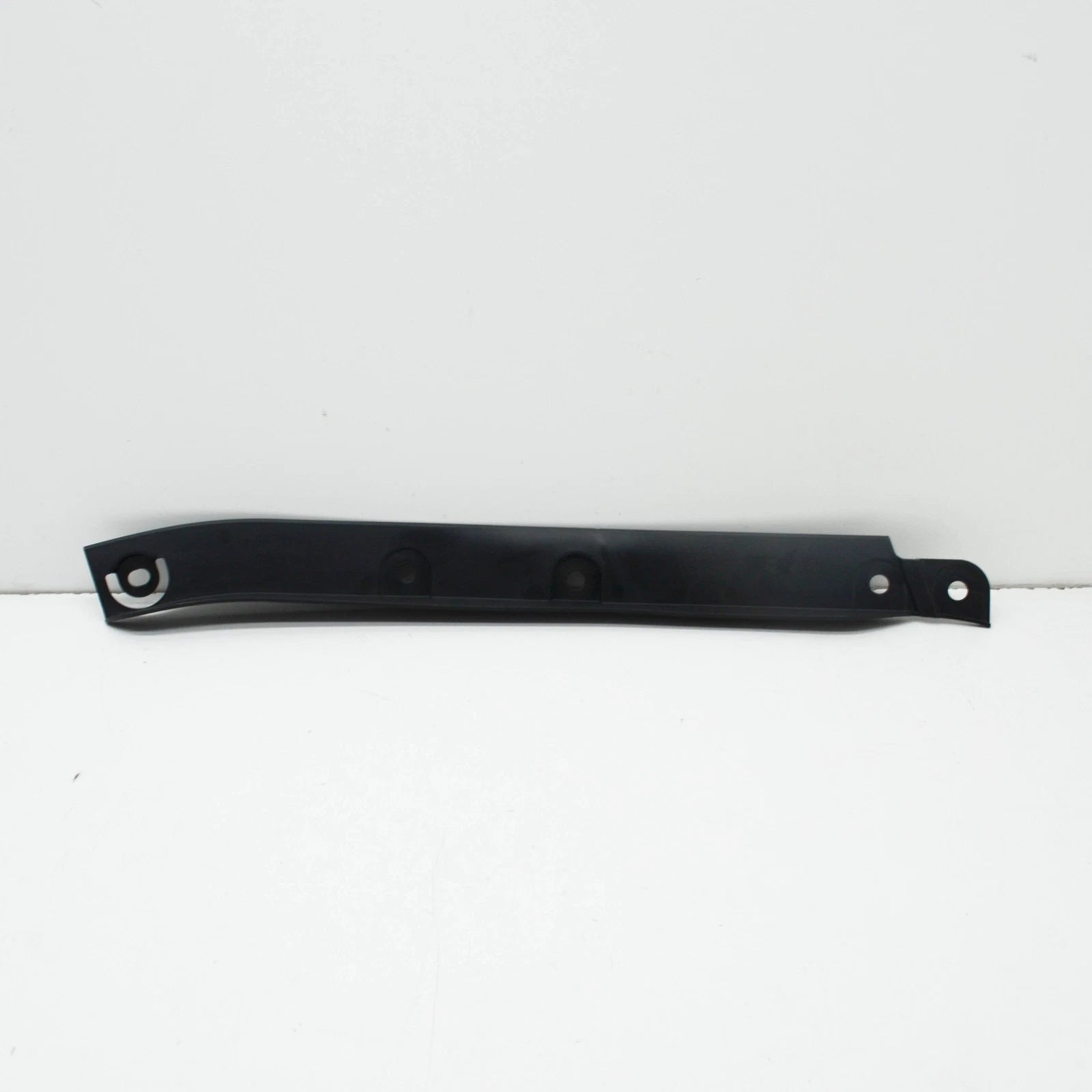 NEW BMW M5 F90 5 FRONT BUMPER LEFT PRESSURE LIP 51118084175 ORIGINAL