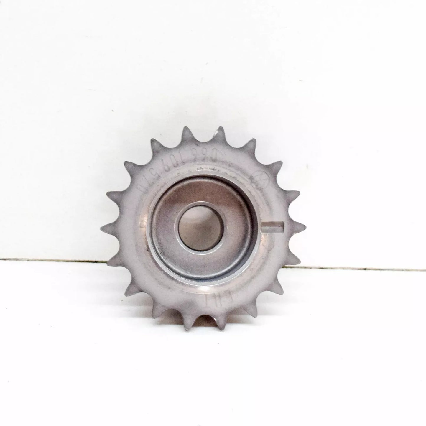 NEW AUDI Q7 4L ENGINE TIMING CHAIN SPROCKET 066109570 ORIGINAL