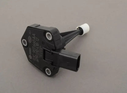 NEW AUDI A4 B8 OIL LEVEL SENSOR 03C907660AA ORIGINAL
