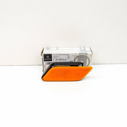 NEW MERCEDES-BENZ E C207 FRONT LEFT SIDE MARKER LIGHT A2078200321 ORIGINAL