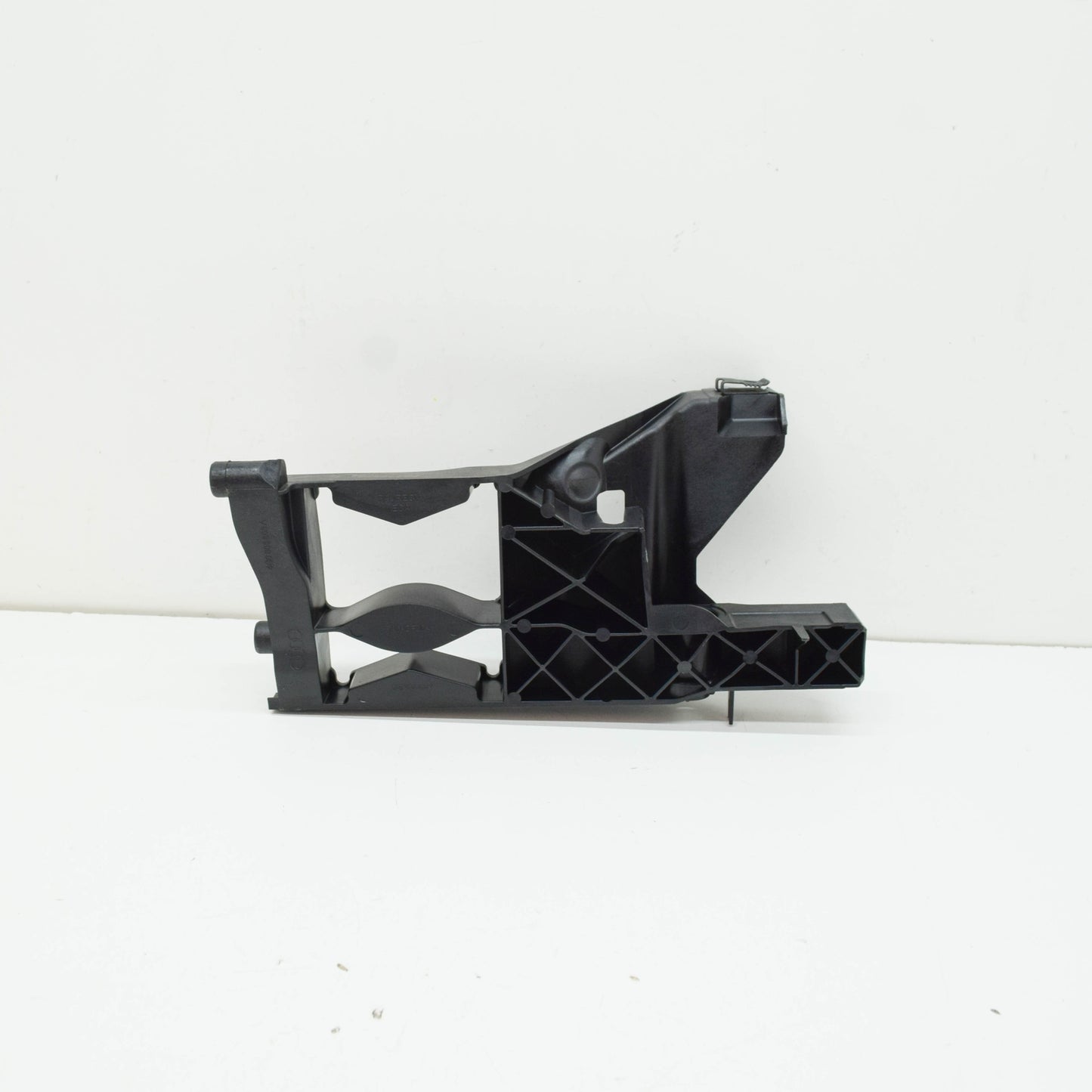 NEW AUDI A6 C7 RIGHT HEADLIGHT BRACKET 4G0805608A ORIGINAL