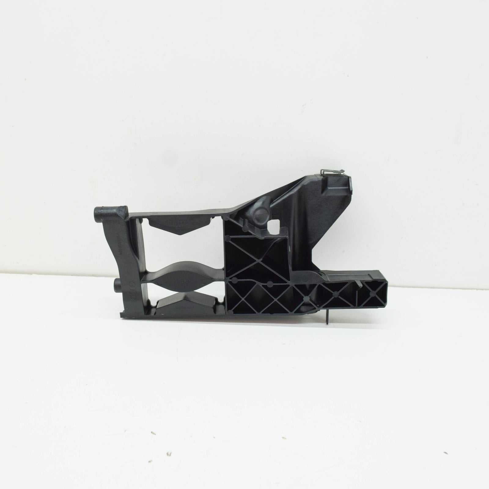 NEW AUDI A6 C7 RIGHT HEADLIGHT BRACKET 4G0805608A ORIGINAL