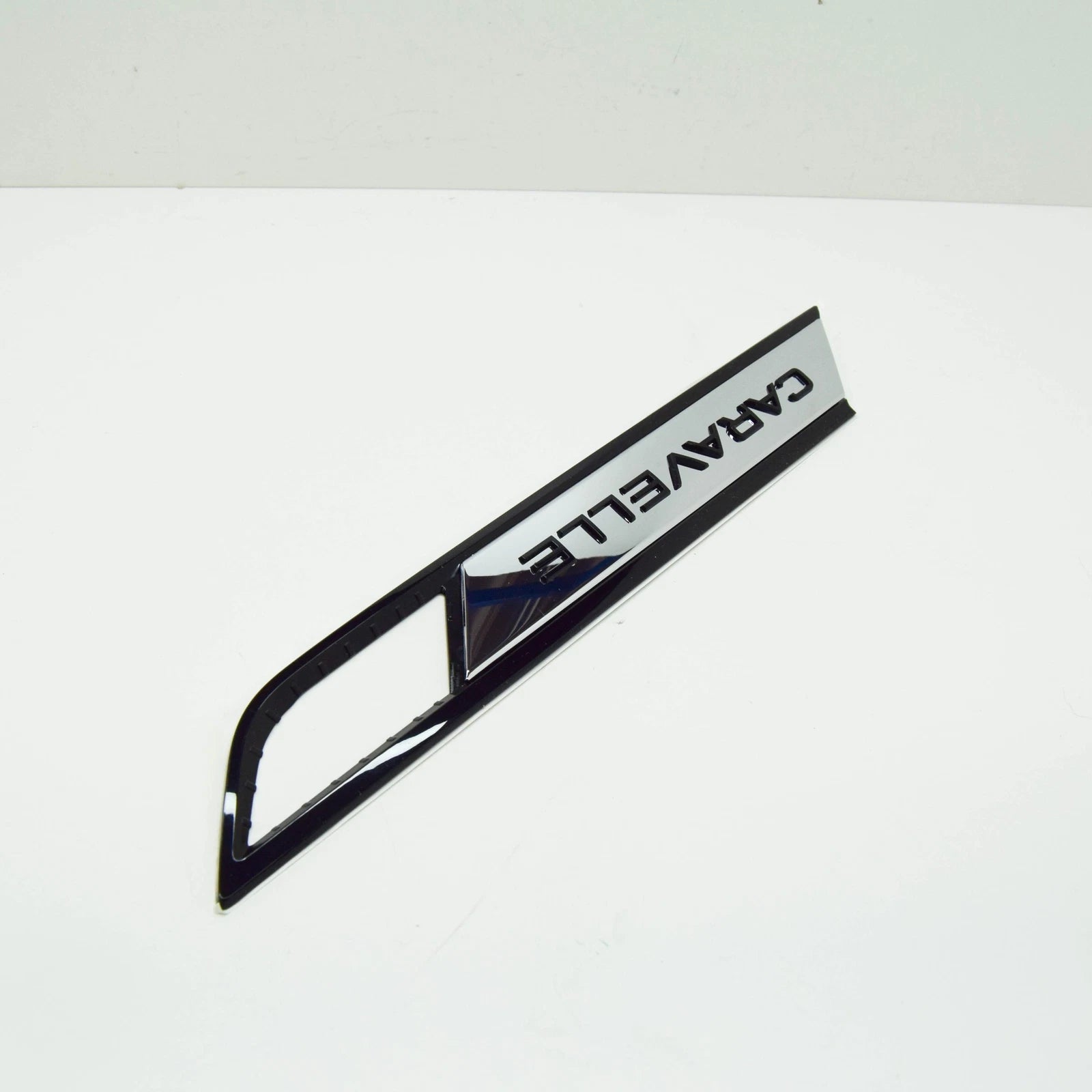 NEW VOLKSWAGEN TRANSPORTER T6 SGA SGH LEFT WING BADGE 7LA853675JDPJ ORIGINAL