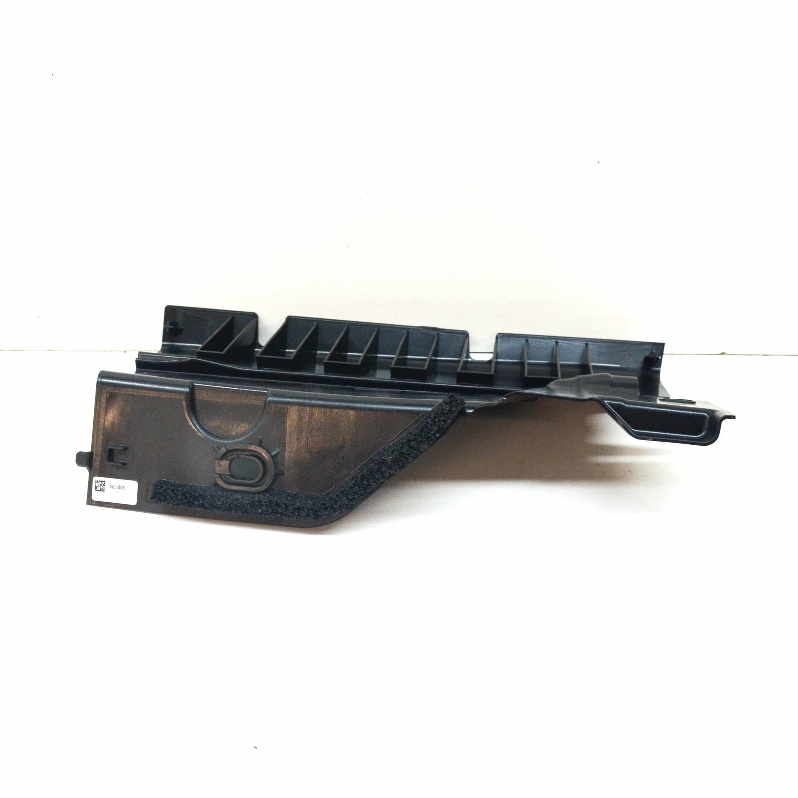 NEW BMW X7 G07 M REAR BUMPER LEFT SUPPORT COVER TRIM 51128091739 ORIGINAL