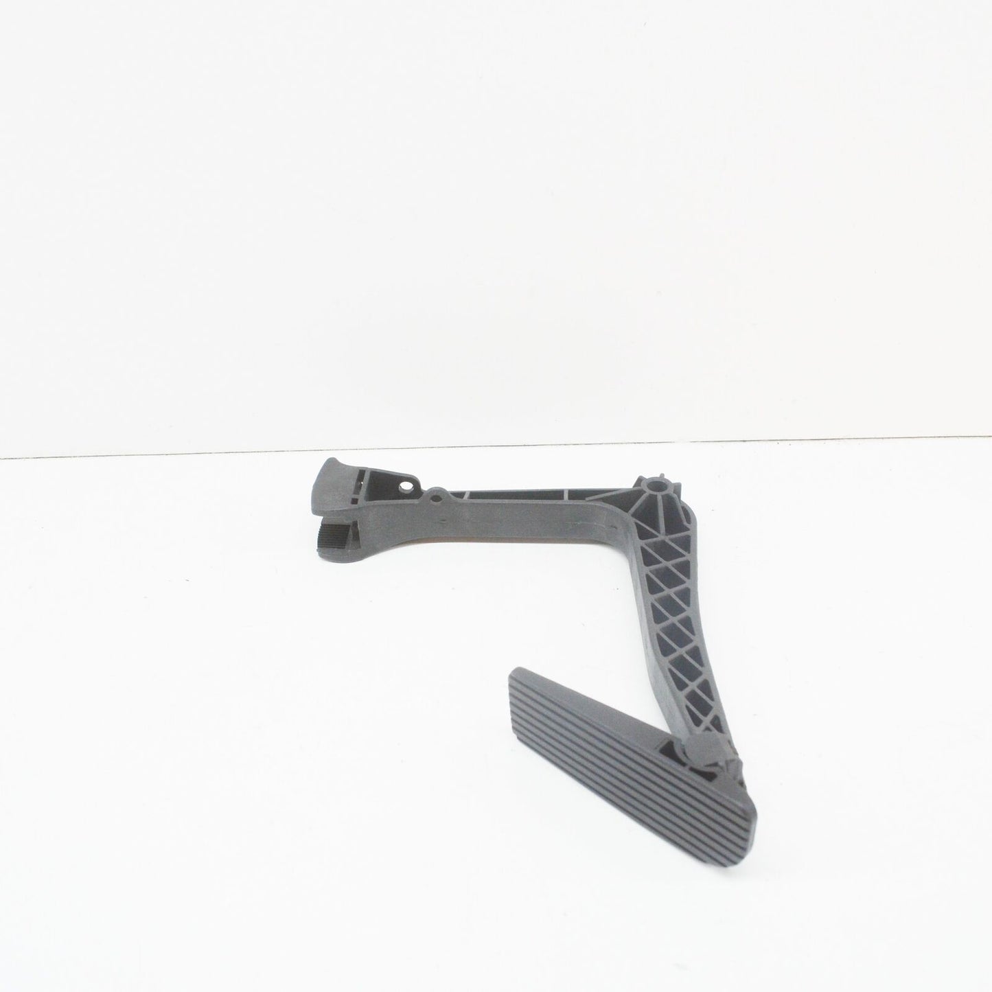 NEW MERCEDES-BENZ VITO 638 ACCELERATOR PEDAL A9013000304 ORIGINAL