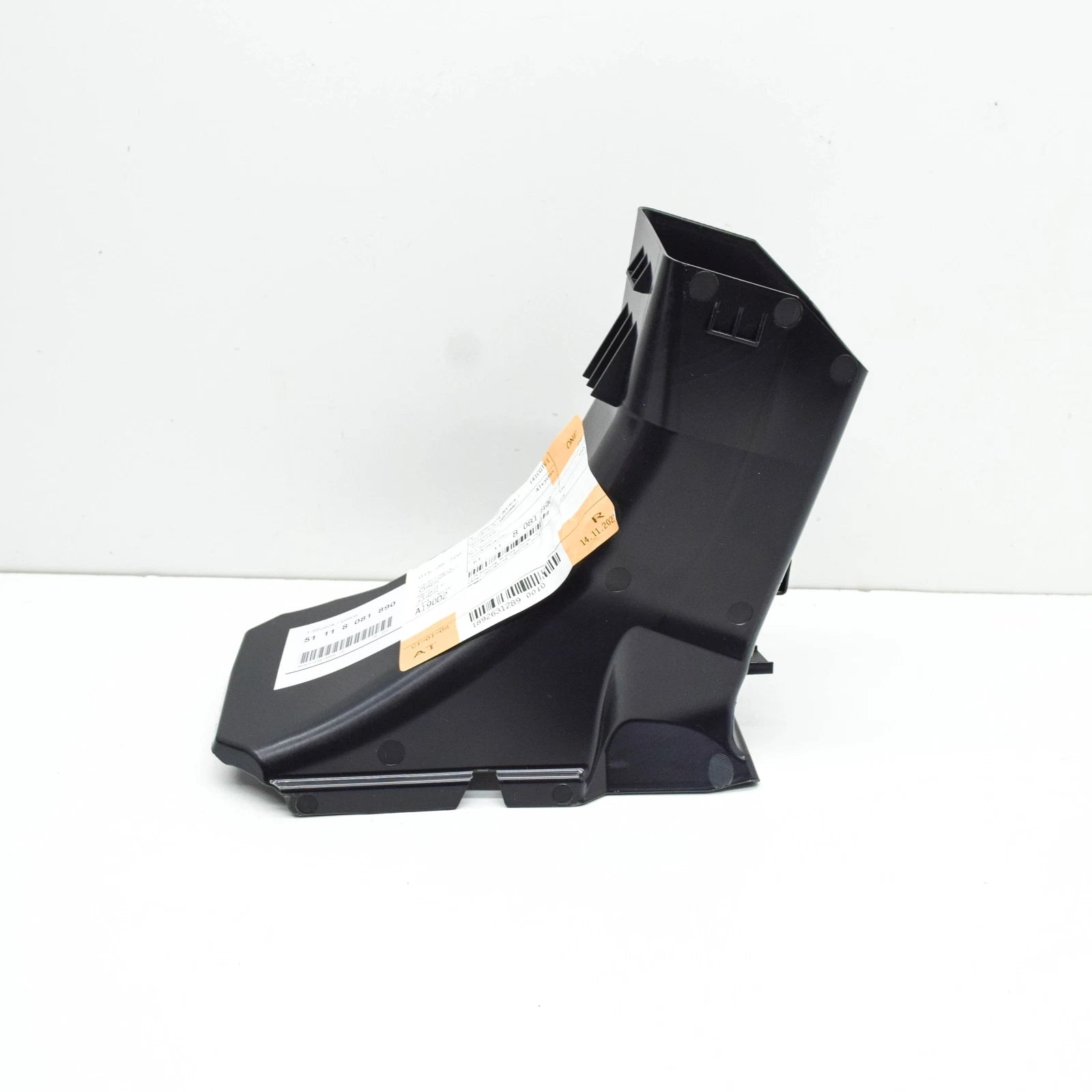 NEW BMW X3 G01 RIGHT AIR DUCT TUBE 51118081890 ORIGINAL