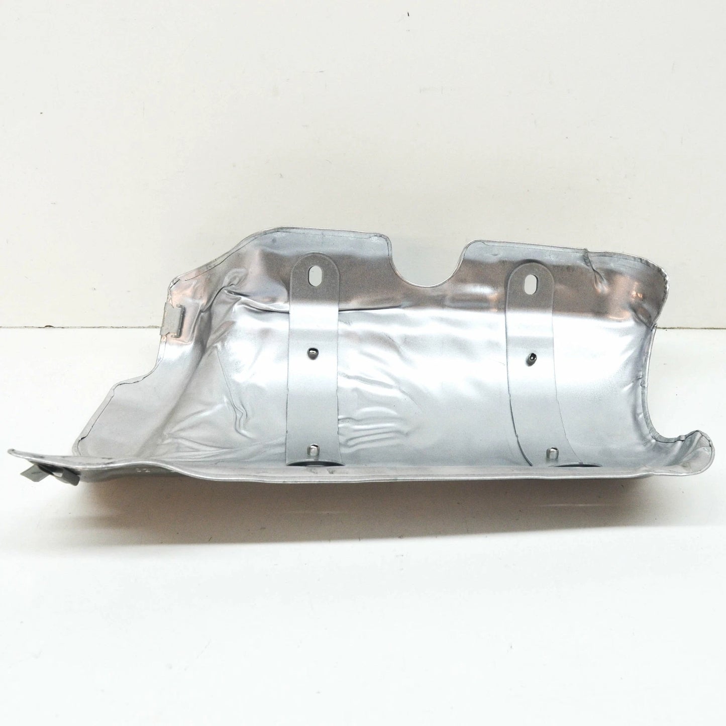 NEW MERCEDES-BENZ GLA X156 HEAT PROTECTION TO CATALYTIC A2701420020 ORIGINAL