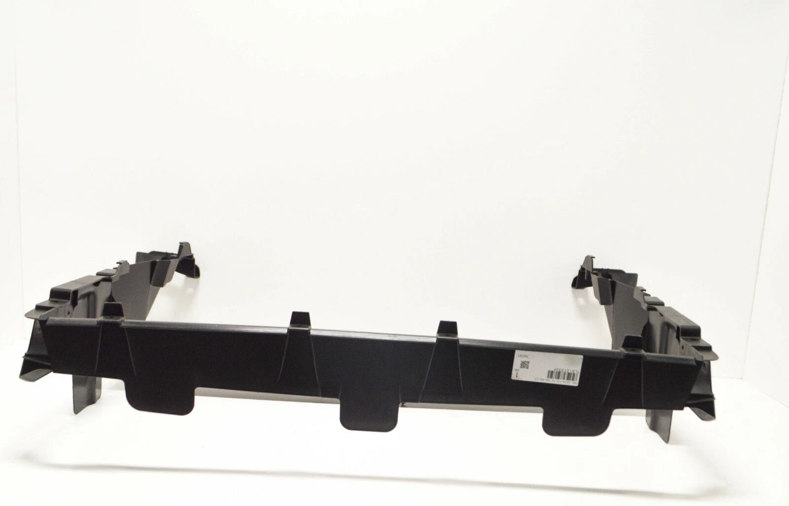 NEW VOLKSWAGEN TOUAREG 7L RADIATOR AIR GUIDE 7L6121333F