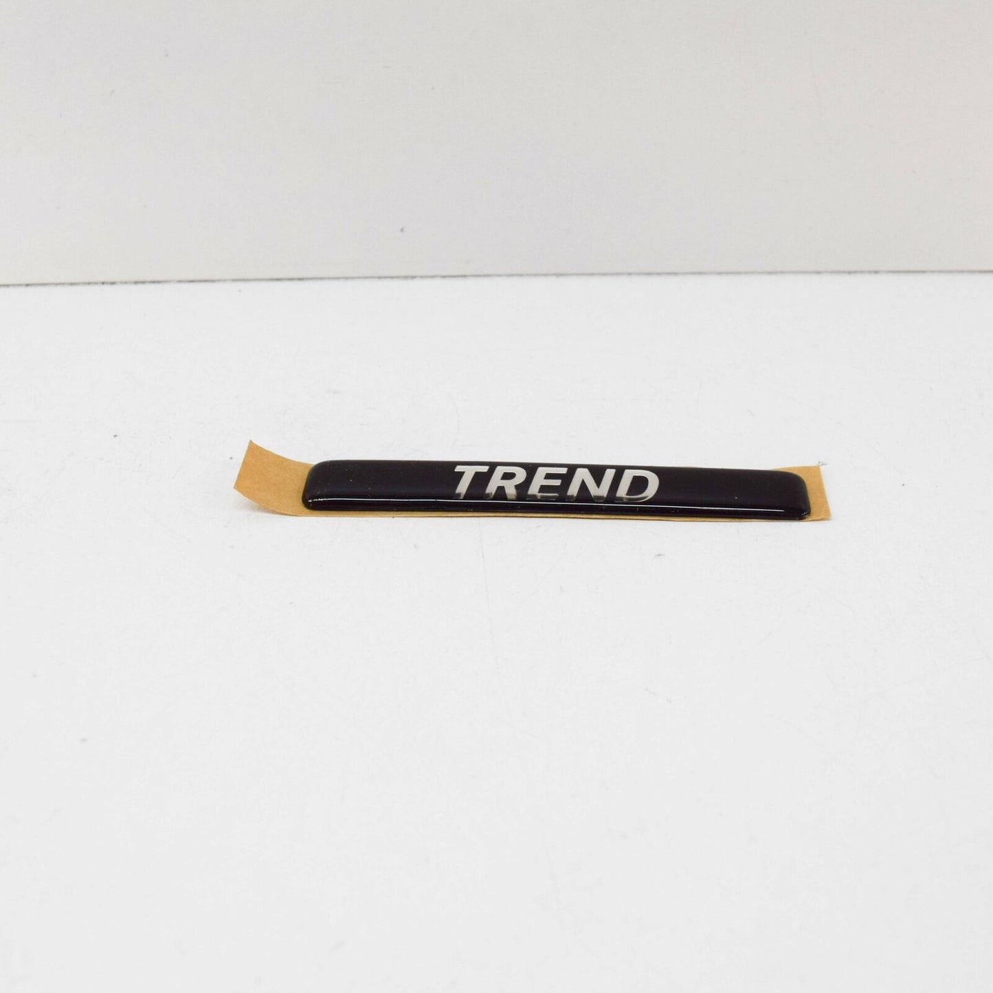 NEW MERCEDES-BENZ VITO W638 SIDE EMBLEM BADGE A6388170320 ORIGINAL