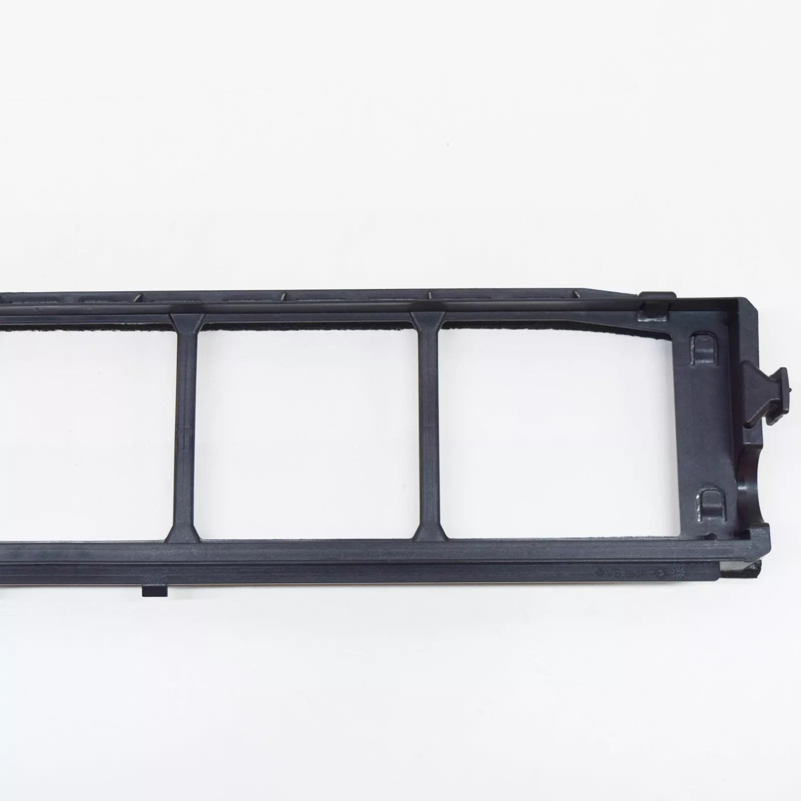 NEW MERCEDES-BENZ AMG C 63 W205 RADIATOR SUPPORT BRACKET A2055040018 ORIGINAL