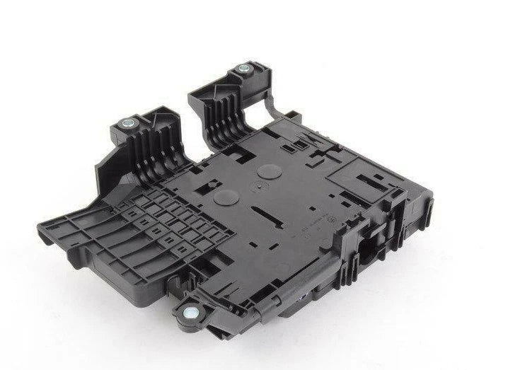 NEW AUDI Q3 8U MAIN FUSE SOCKET 7P0937548F ORIGINAL