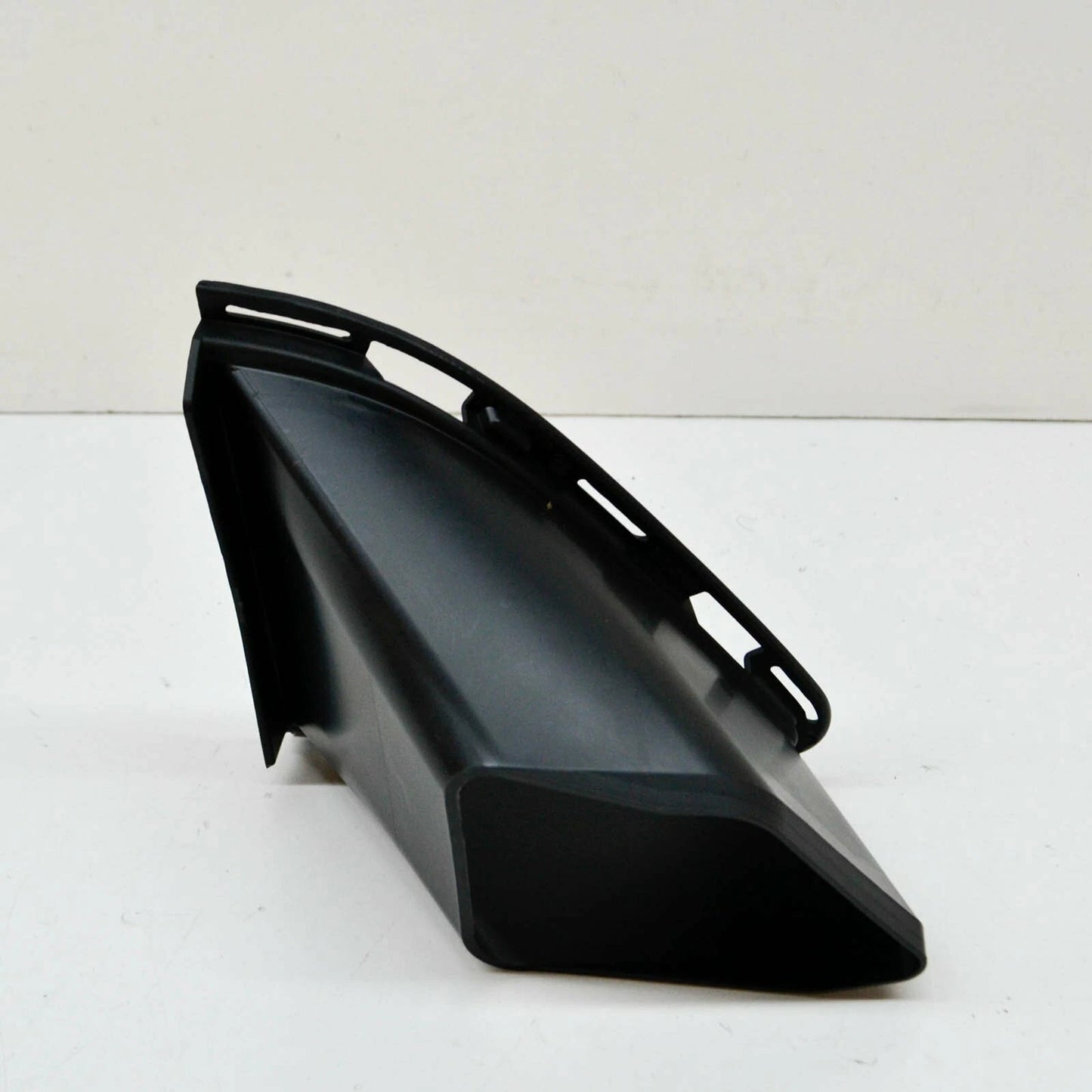 NEW BMW 1 F21 LEFT AIR DUCT SCOOF TRIM M 51118064279 ORIGINAL